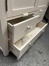Load image into Gallery viewer, Hampshire ‘Country Life’ Double Larder - Cream Quality Furniture Clearance Ltd