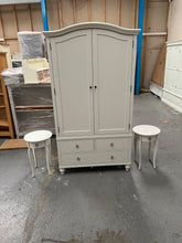 Load image into Gallery viewer, WILMSLOW PALE GREY Double Wardrobe And Matching Nightstands Quality Furniture Clearance Ltd