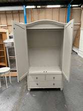 Load image into Gallery viewer, WILMSLOW PALE GREY Double Wardrobe And Matching Nightstands Quality Furniture Clearance Ltd