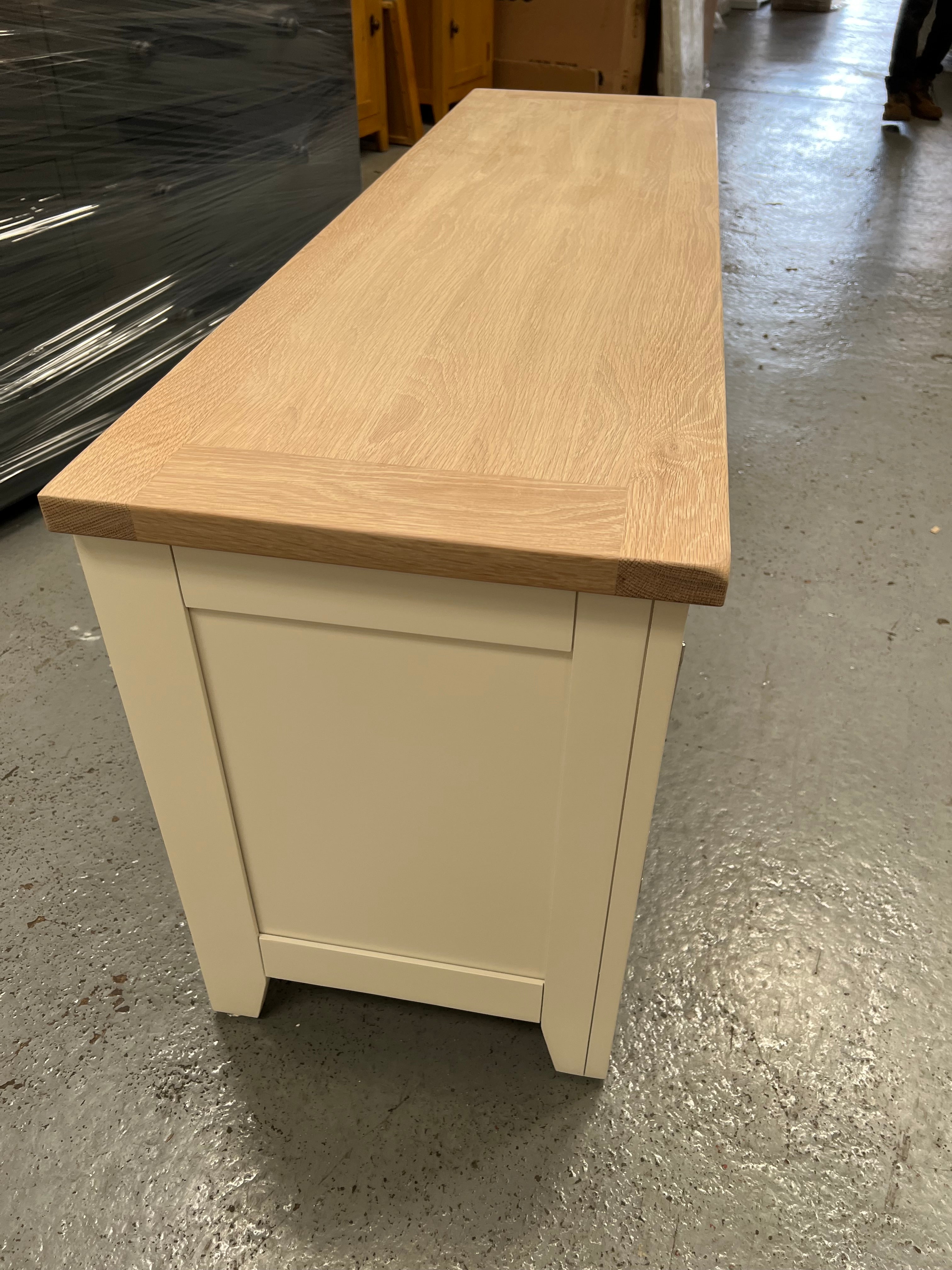 Sussex Cotswold Cream Widescreen TV Unit - Up to 60" furniture delivered