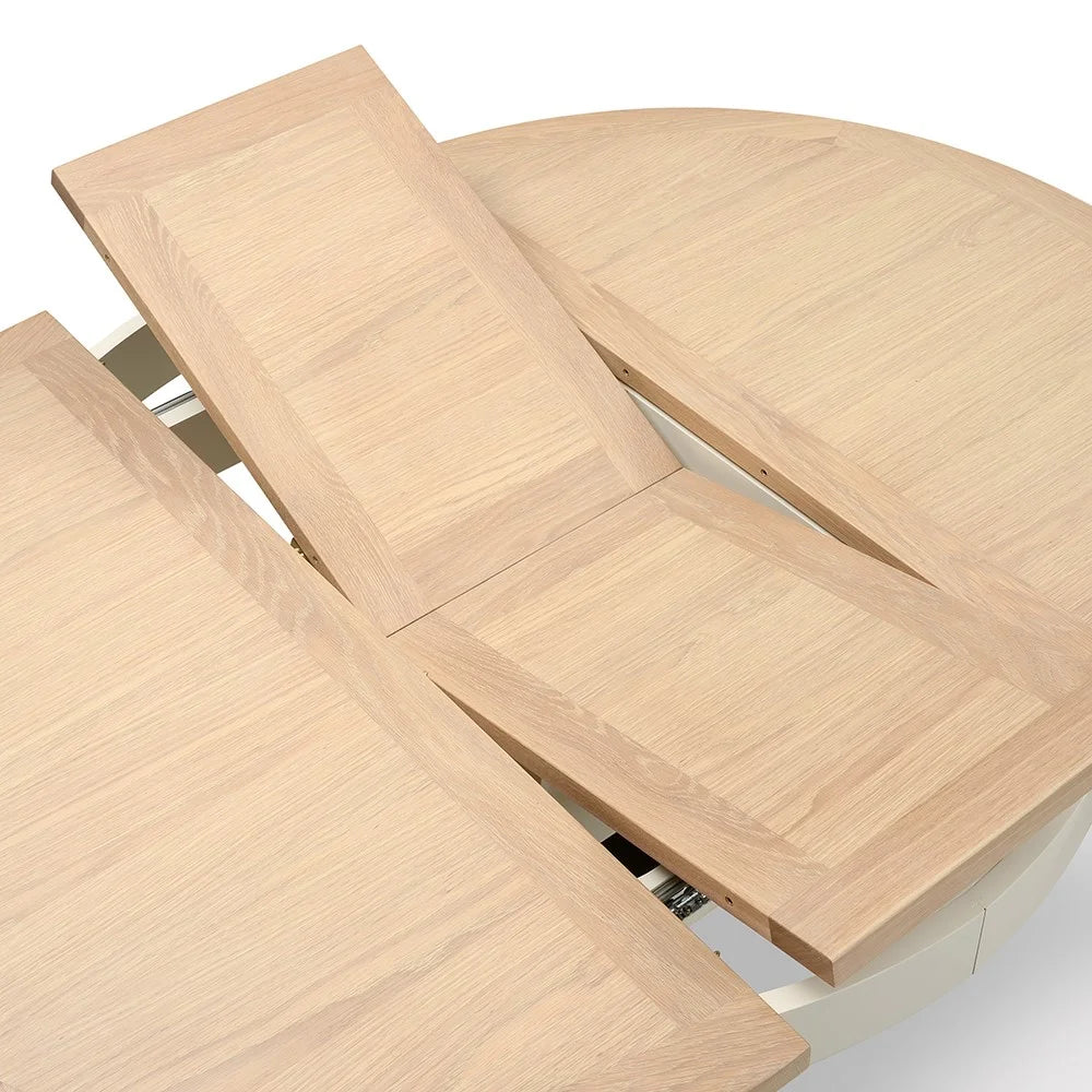 CHESTER CLASSIC CREAM
4-6 Seater Round Extending Dining Table Quality Furniture Clearance Ltd