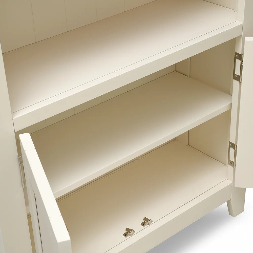 CHESTER CLASSIC CREAM
Alcove Display Cabinet Quality Furniture Clearance Ltd