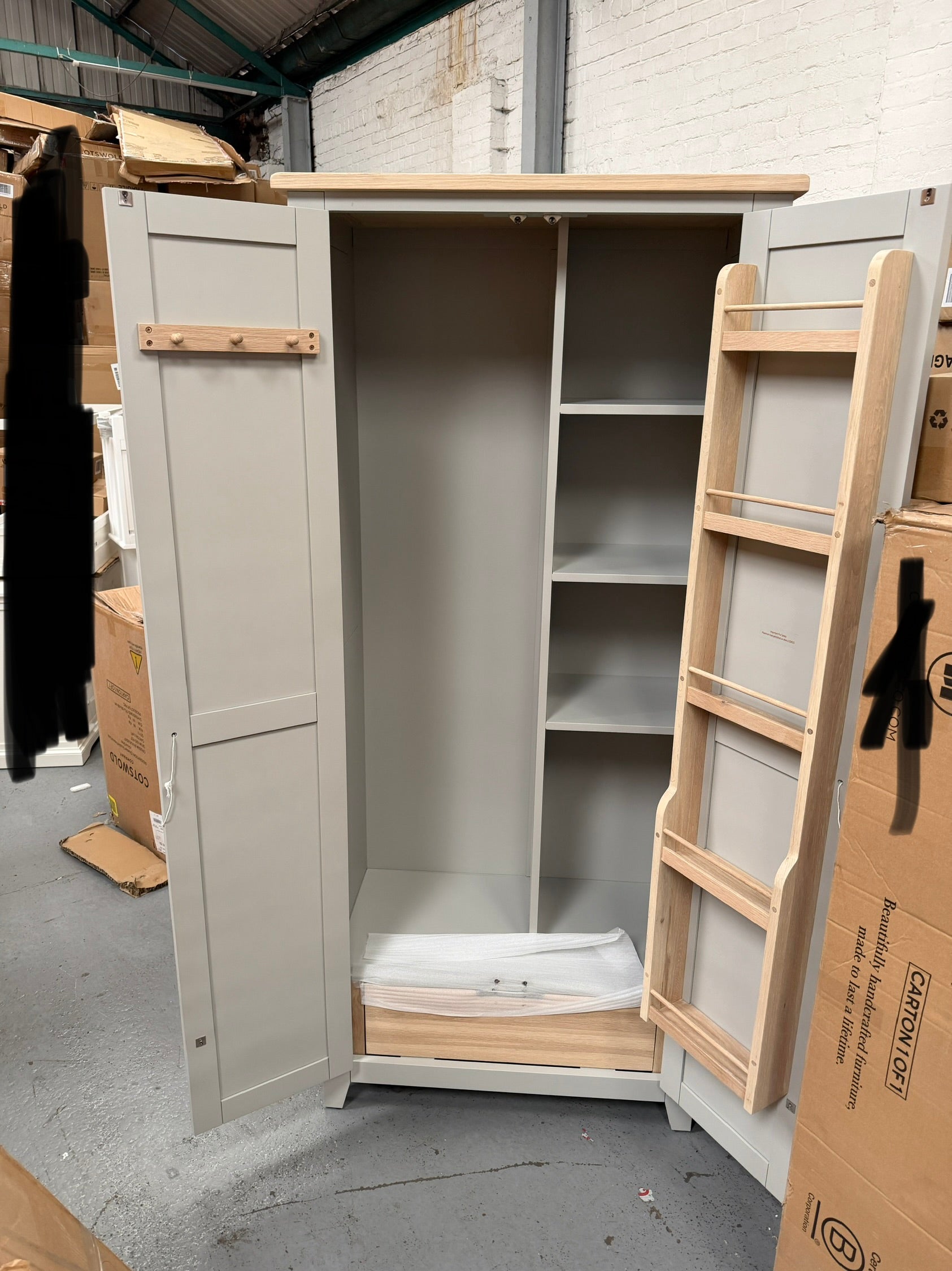 CHESTER DOVE GREY
Utility Cupboard Quality Furniture Clearance Ltd
