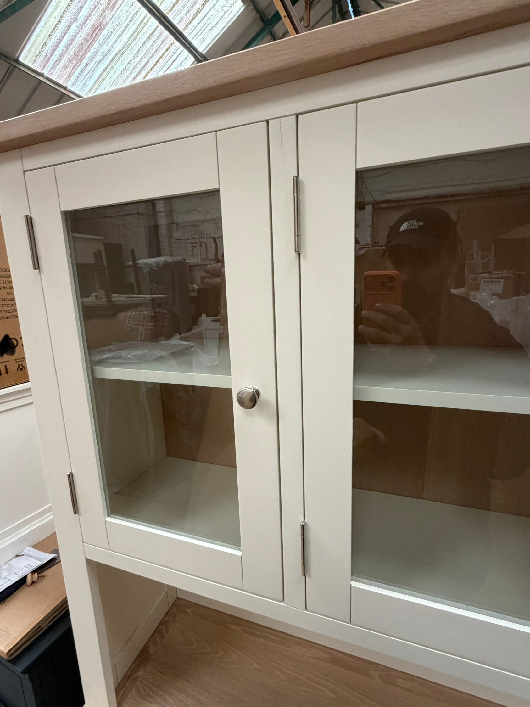 CHESTER CLASSIC CREAM
Large Dresser Quality Furniture Clearance Ltd