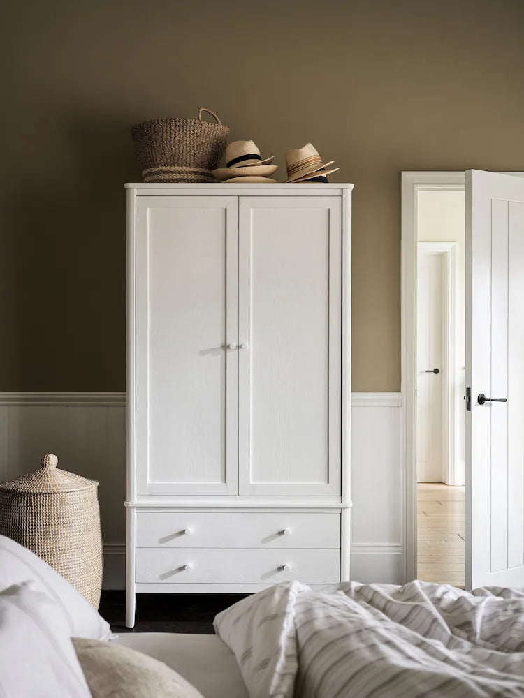 BERKELEY WHITE OAK Double Wardrobe Quality Furniture Clearance Ltd
