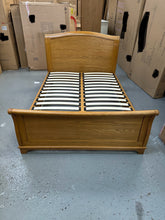 Load image into Gallery viewer, WINCHCOMBE OILED OAK
Double Sleigh Bed Quality Furniture Clearance Ltd
