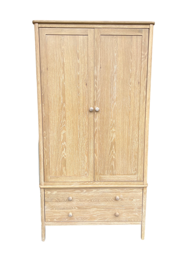 BERKELEY NORDIC OAK
Double Wardrobe Quality Furniture Clearance Ltd