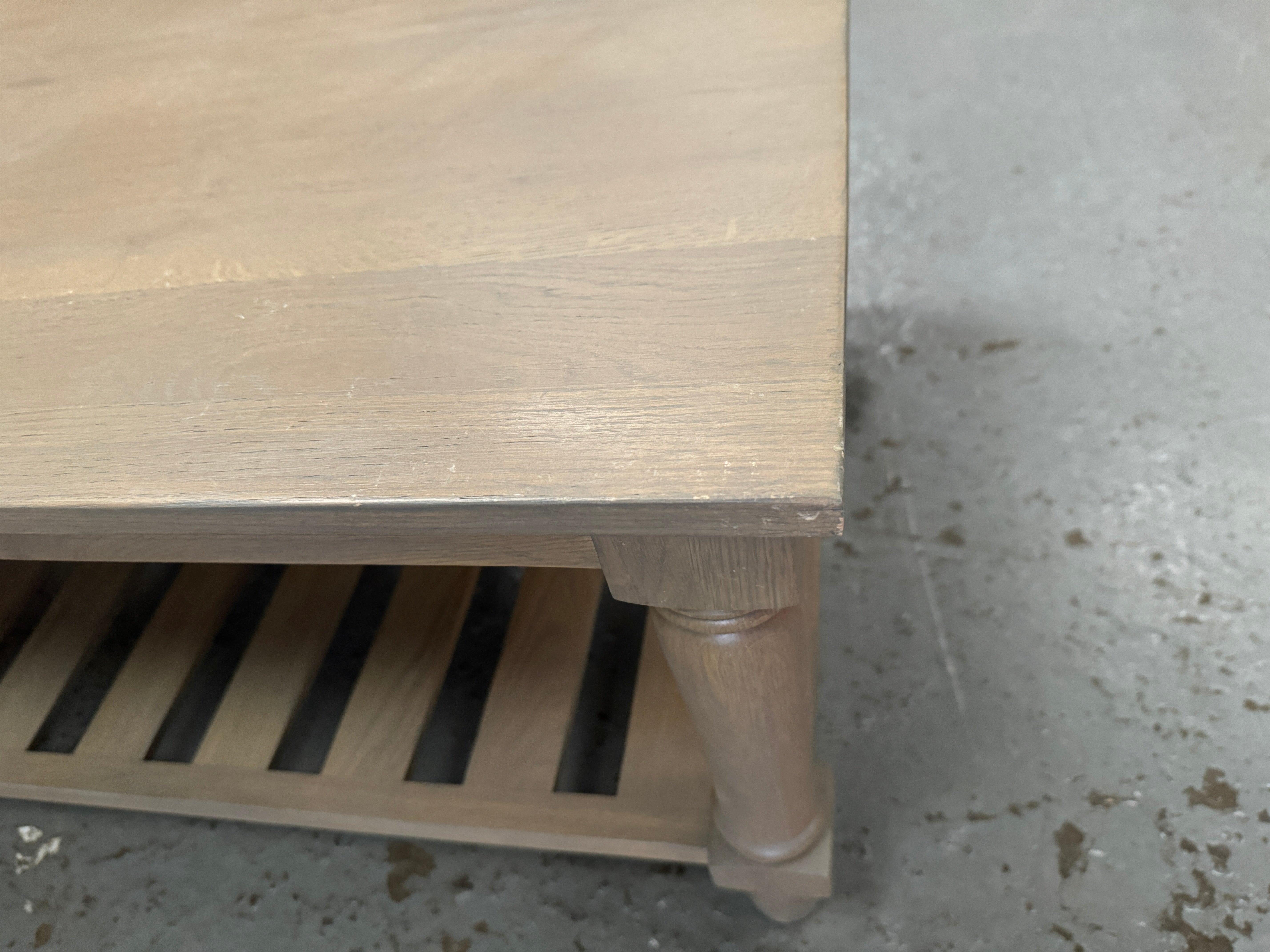 ELKSTONE SMOKED OAK
Coffee Table Quality Furniture Clearance Ltd
