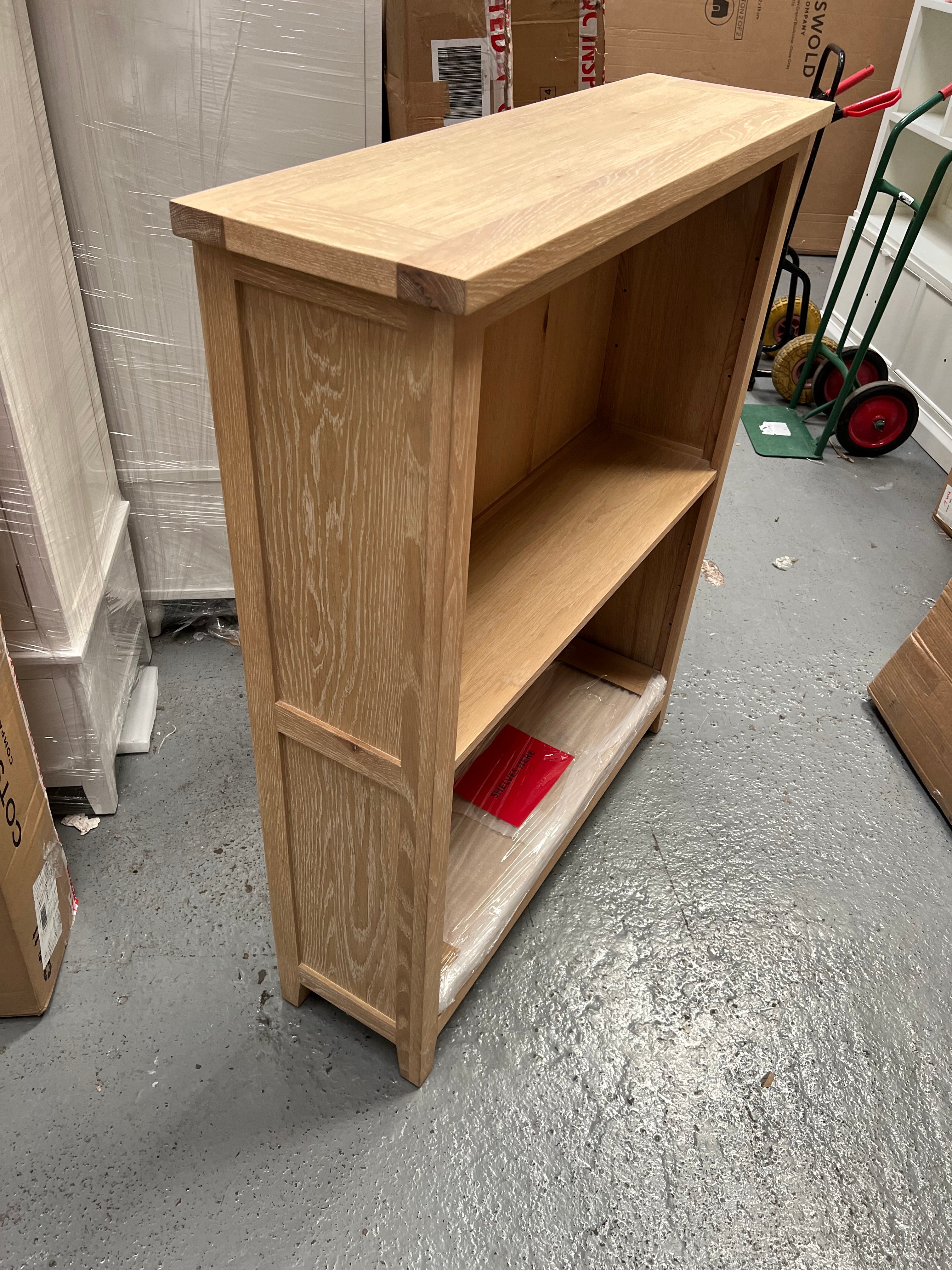 INGLESHAM WHITEWASH OAK
Medium Bookcase Quality Furniture Clearance Ltd