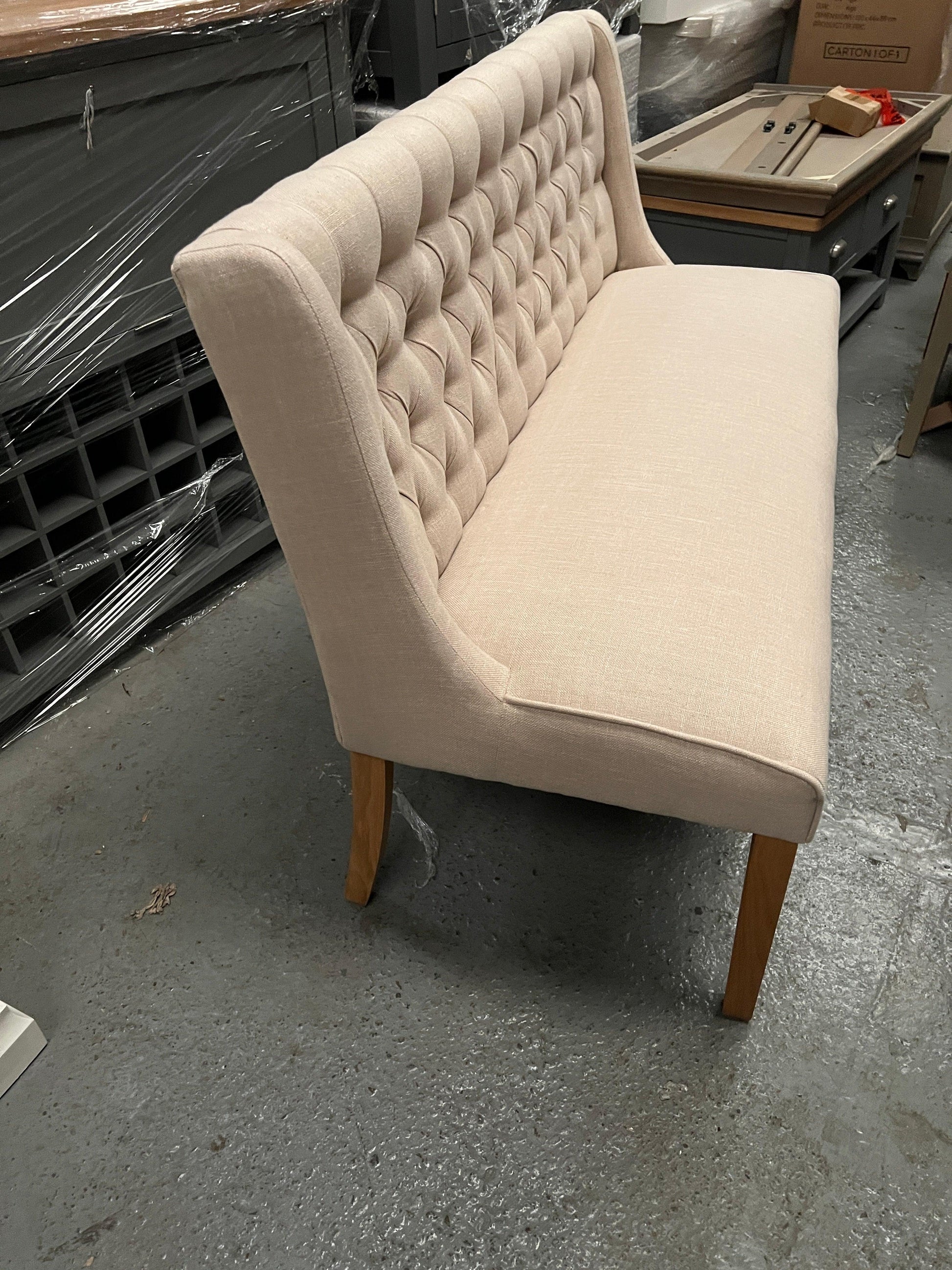 PADSTOW
Low Back Buttoned Bench - Stone Quality Furniture Clearance Ltd