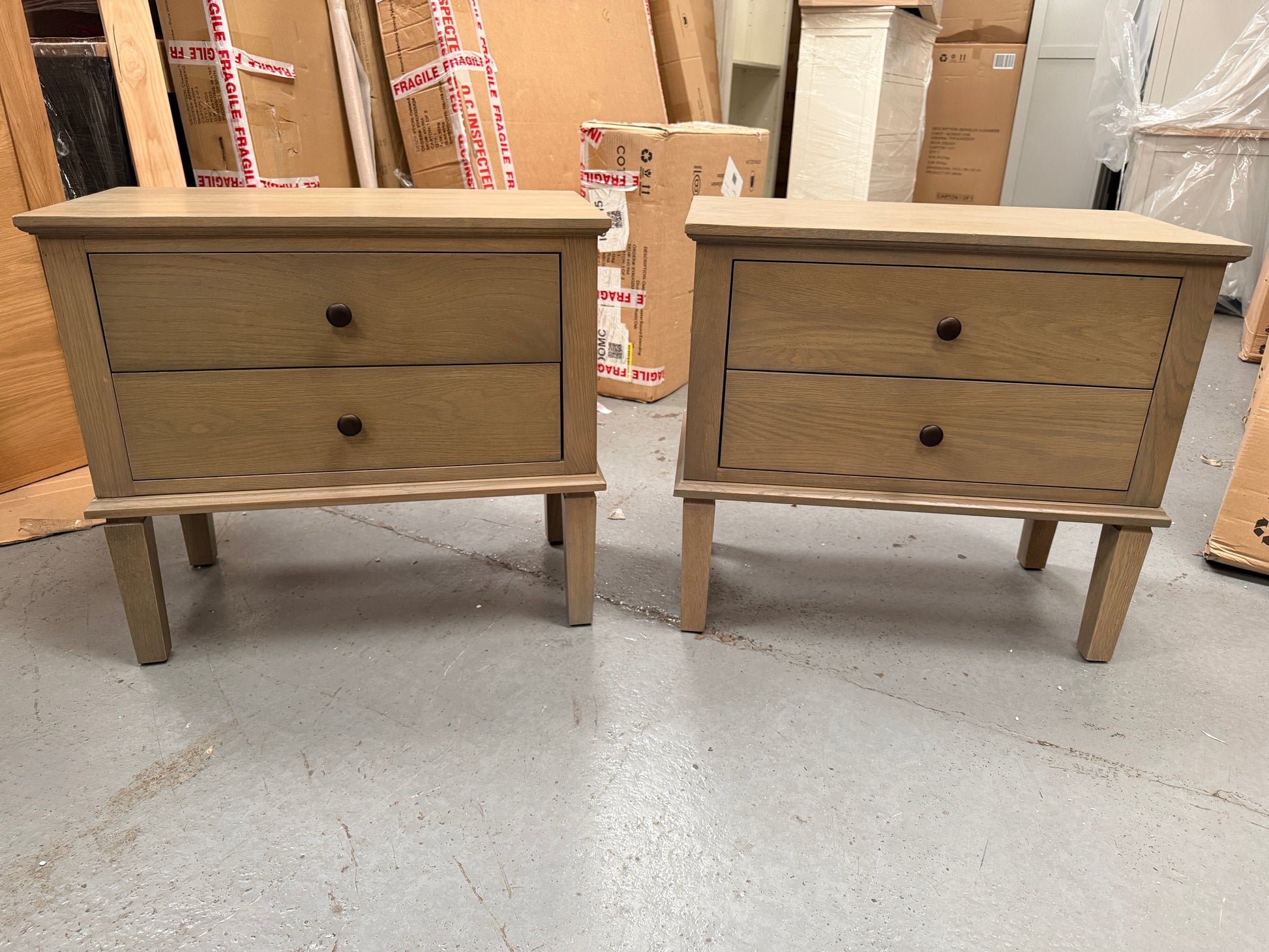 BIBURY SMOKED OAK
Wide 2 Drawer Bedside Table - set of 2 Quality Furniture Clearance Ltd