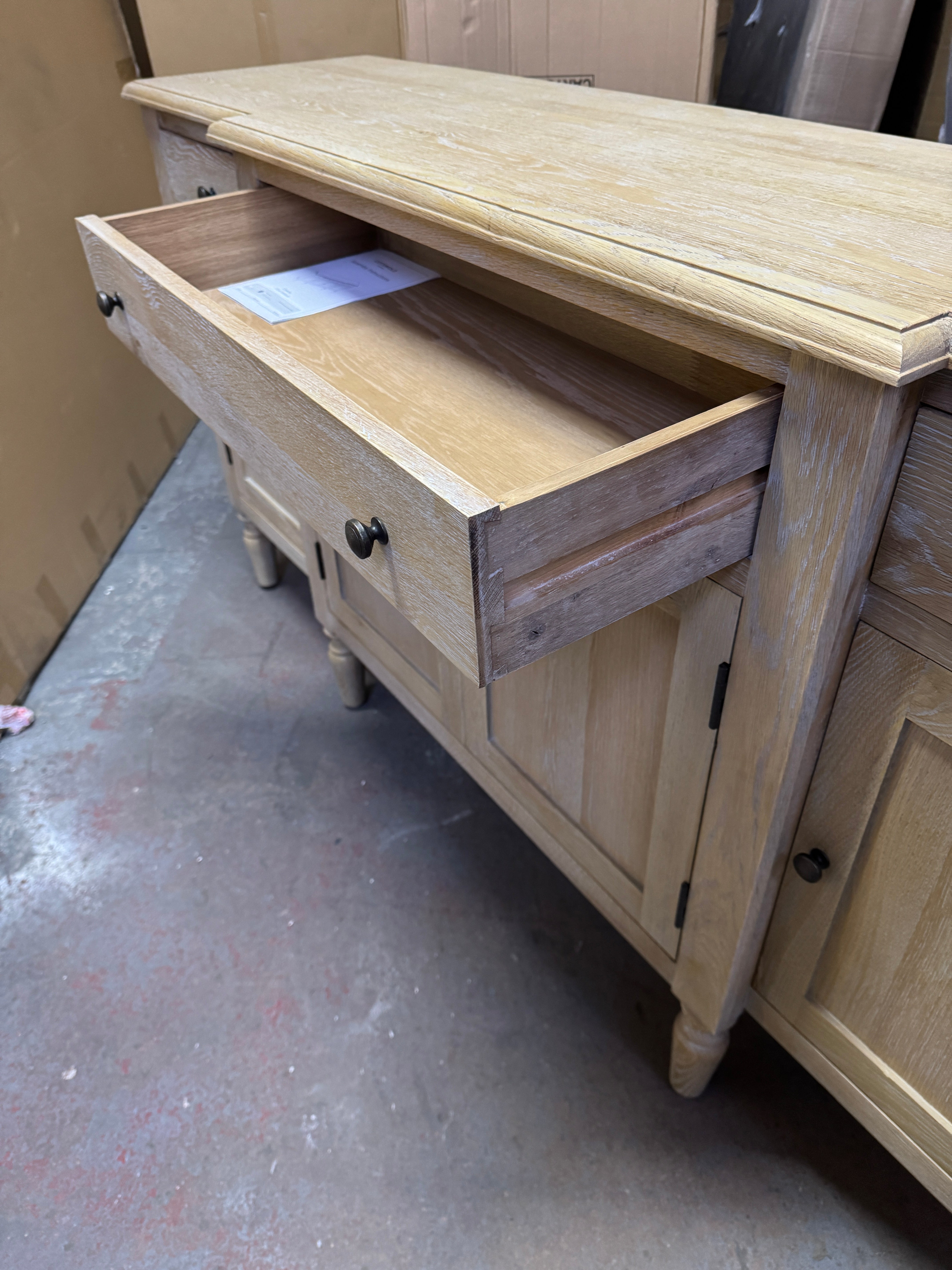 CAMILLE LIMEWASH OAK
Extra Large Sideboard Quality Furniture Clearance Ltd