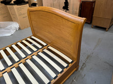 Load image into Gallery viewer, WINCHCOMBE OILED OAK
Double Sleigh Bed Quality Furniture Clearance Ltd
