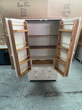 Load image into Gallery viewer, Hampshire ‘Country Life’ Double Larder - Cream Quality Furniture Clearance Ltd
