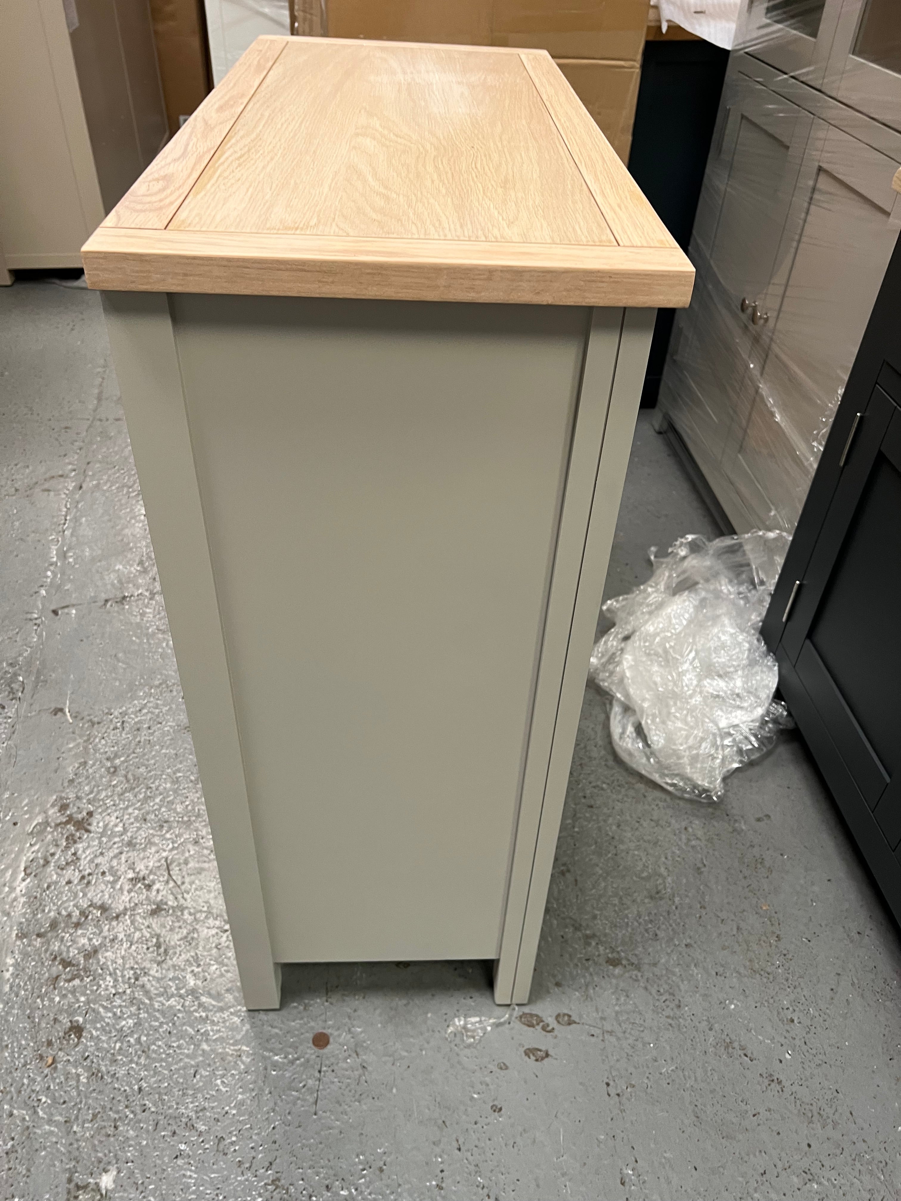 SIMPLY COTSWOLD PEBBLE GREY
2 over 3 chest of drawers Quality Furniture Clearance Ltd