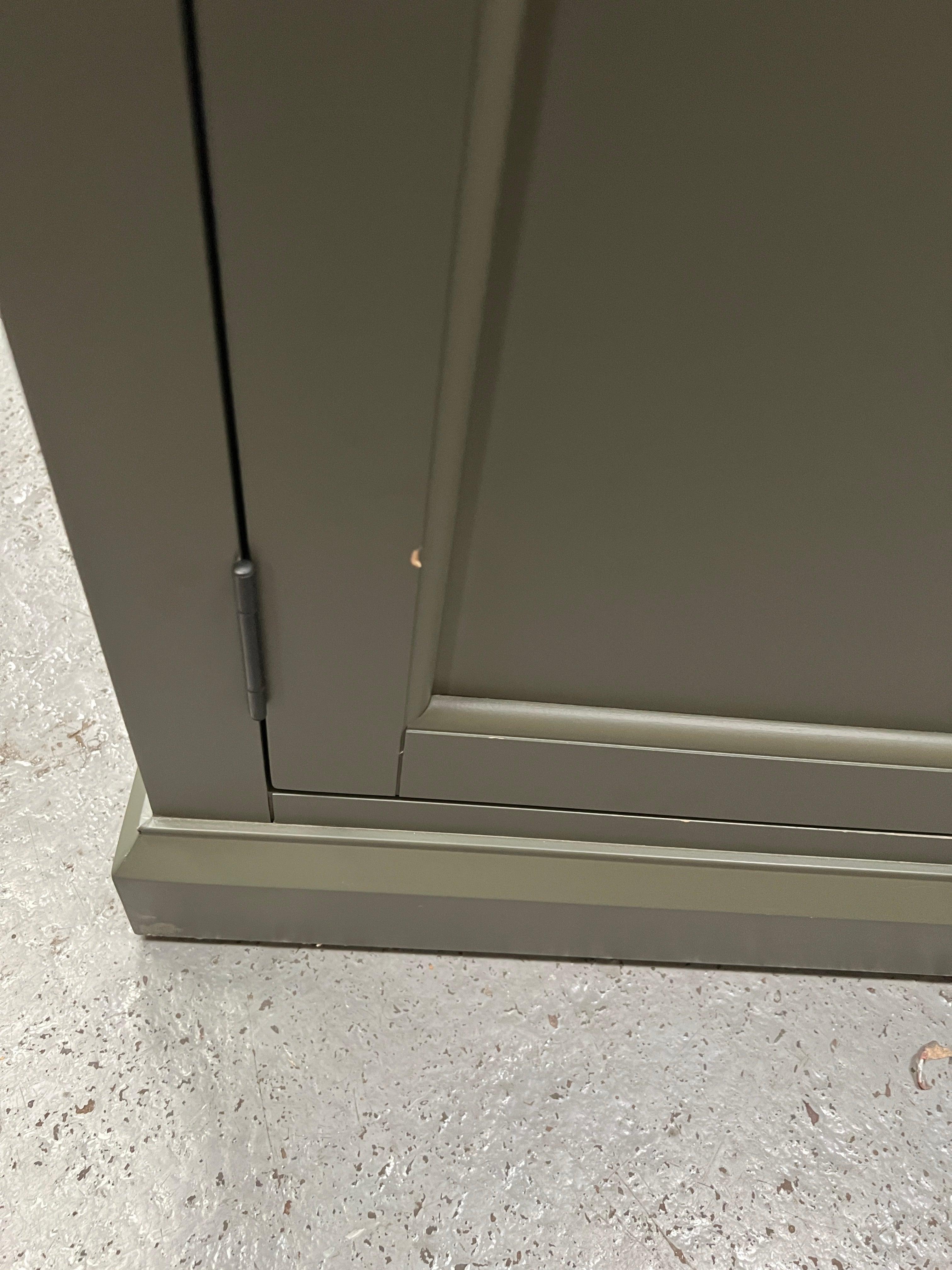 STOW FOREST GREEN
Grand Triple Larder Quality Furniture Clearance Ltd