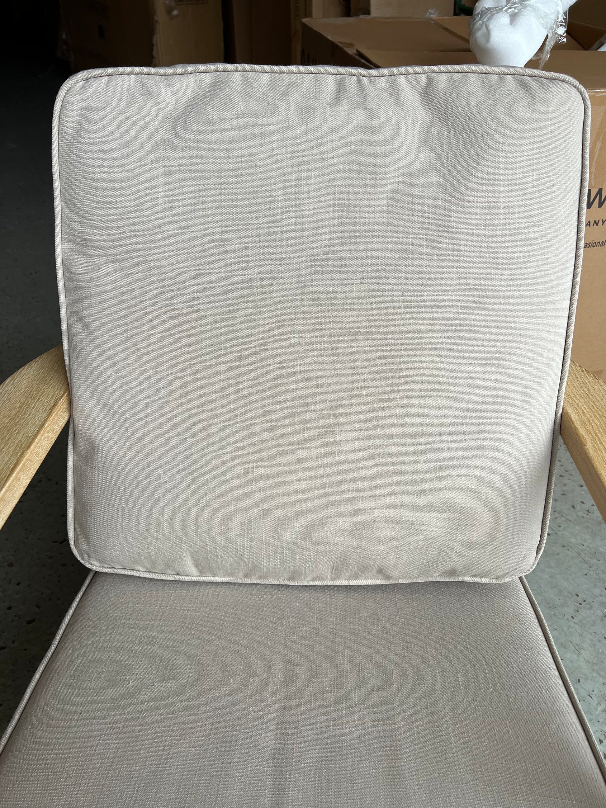 BROADWELL
Armchair Quality Furniture Clearance Ltd