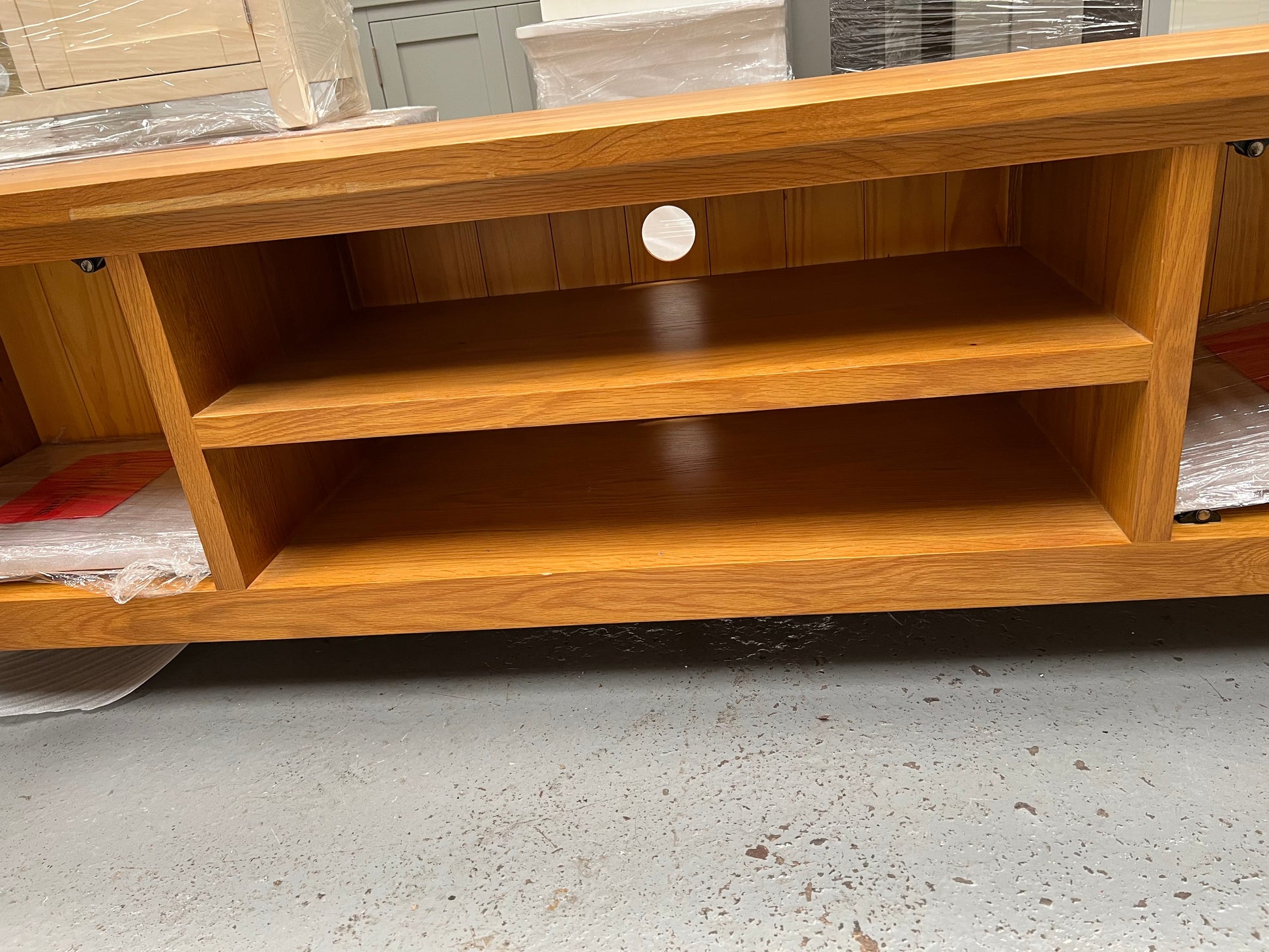 Oakland Rustic Oak Extra Large TV Stand up to 75" Quality Furniture Clearance Ltd