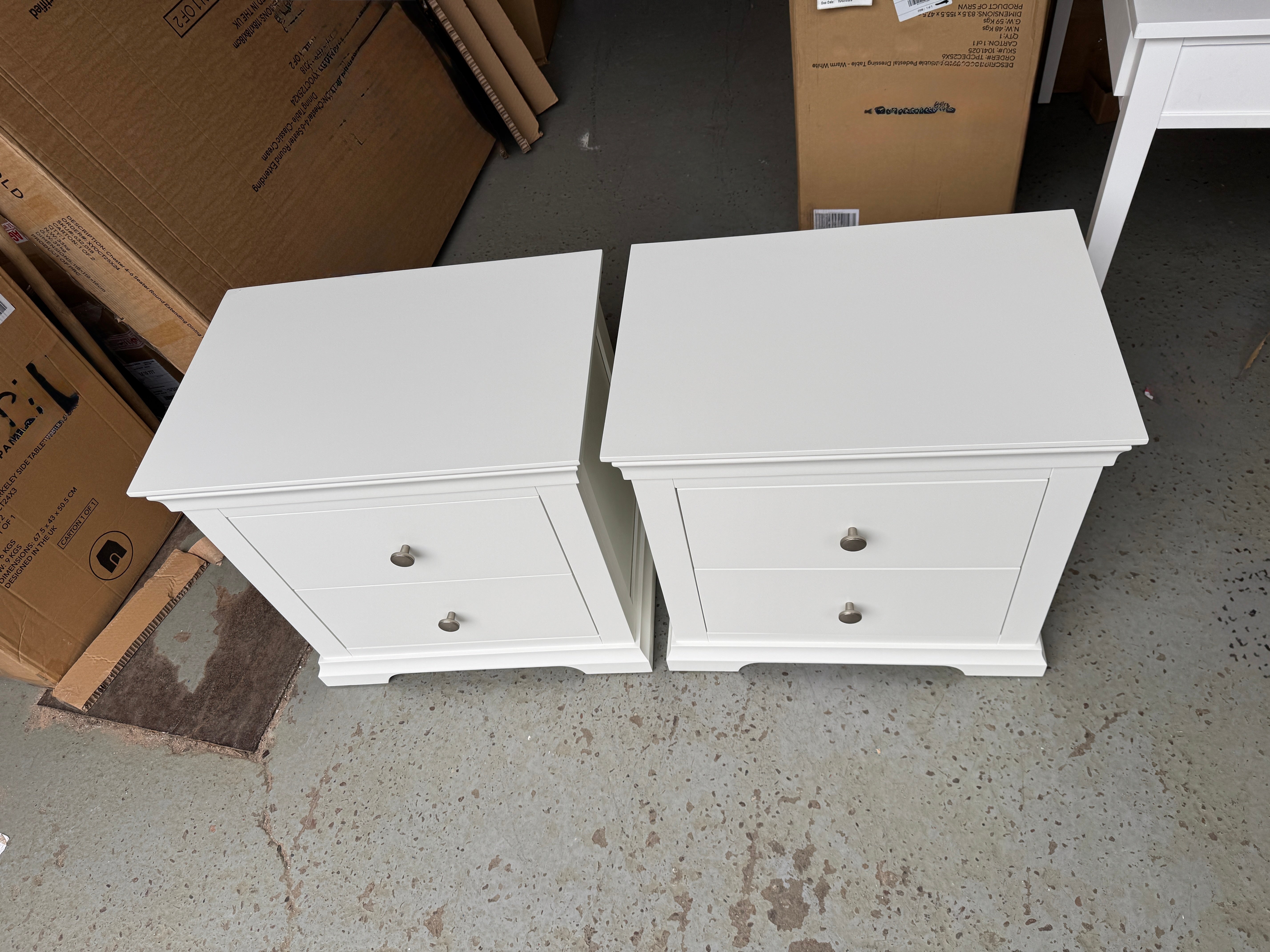 Set of 2 Chantilly warm white Jumbo Bedsides furniture delivered