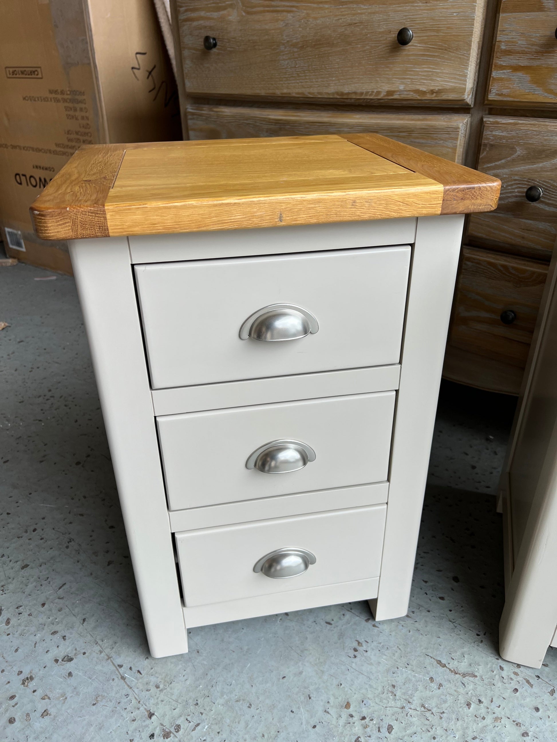 Lundy Stone 3 Drawer Bedside Chest Set Of 2 Quality Furniture Clearance Ltd