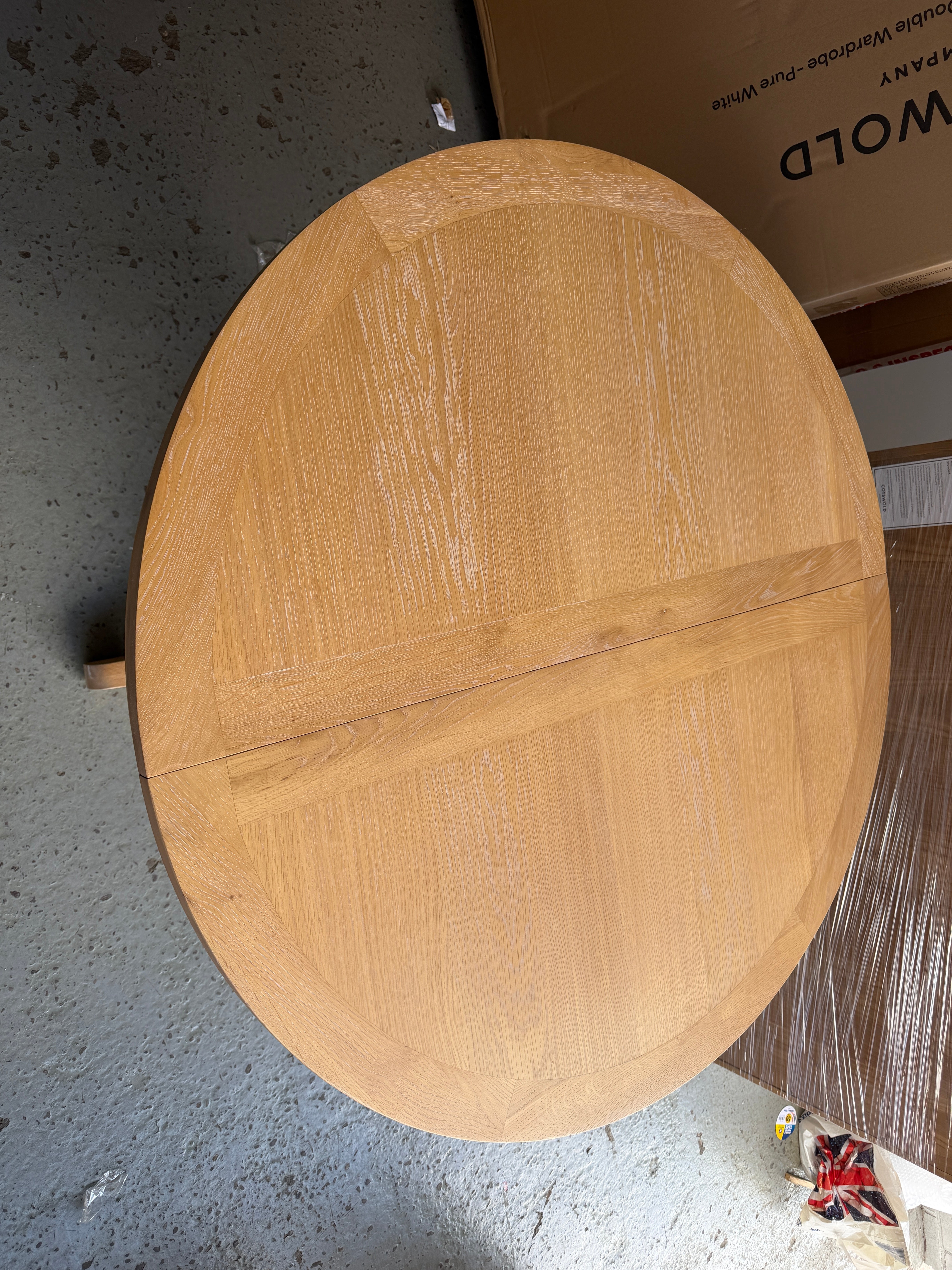 INGLESHAM WHITEWASH OAK Round Ext Dining Table Quality Furniture Clearance Ltd