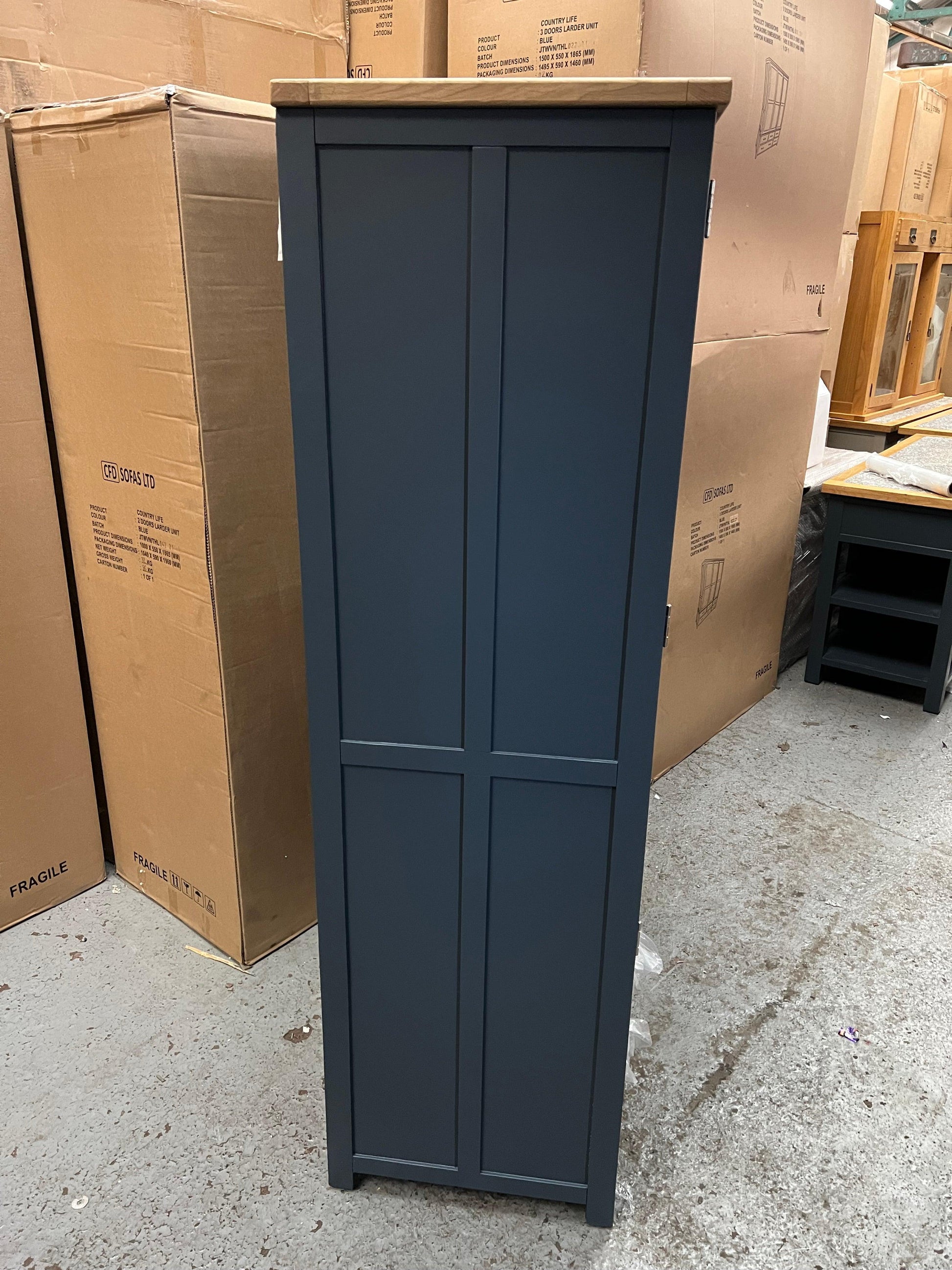 Hampshire ‘country life’ double larder - Blue Quality Furniture Clearance Ltd