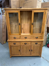Load image into Gallery viewer, Oakland Rustic Oak Dresser Quality Furniture Clearance Ltd
