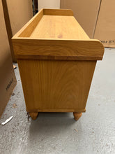 Load image into Gallery viewer, ELKSTONE MELLOW OAK
Hidden Shoe Storage Bench Quality Furniture Clearance Ltd
