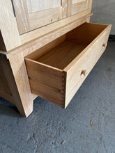 Load image into Gallery viewer, INGLESHAM WHITEWASH OAK
Double Wardrobe Quality Furniture Clearance Ltd
