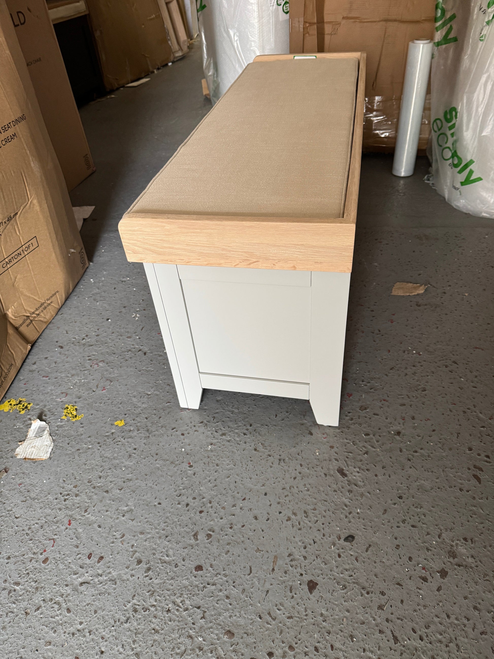 CHESTER DOVE GREY
3 Drawer Shoe Bench Quality Furniture Clearance Ltd