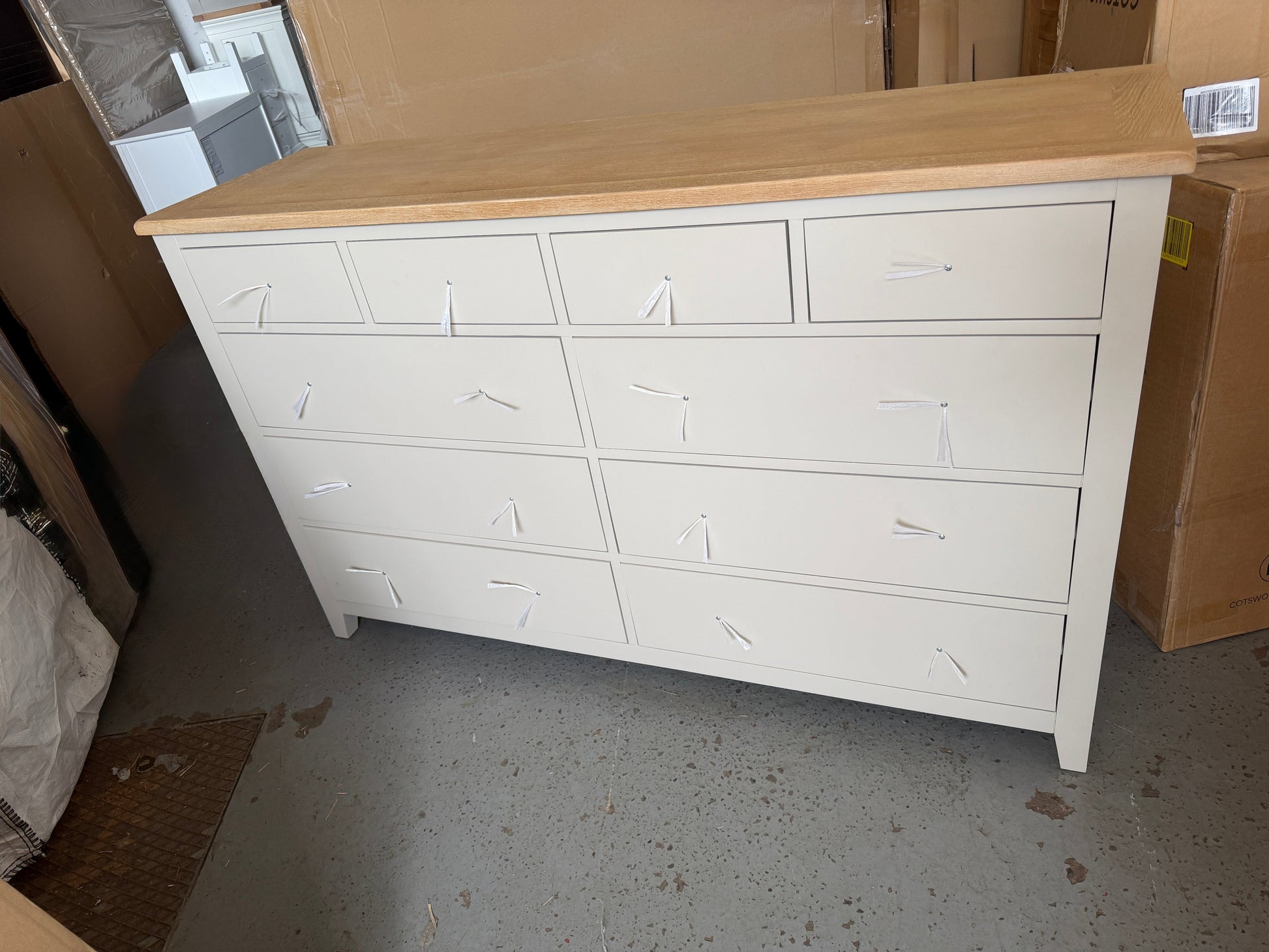 CHESTER LIMESTONE
10 Drawer Chest Quality Furniture Clearance Ltd