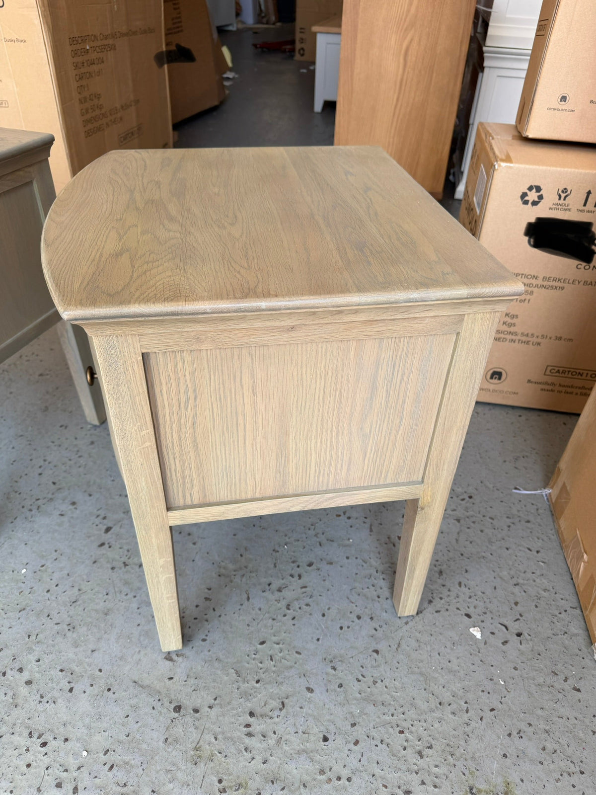 Set of 2 WINCHCOMBE SMOKED OAK 2 Drawer Bedside Tables Quality Furniture Clearance Ltd