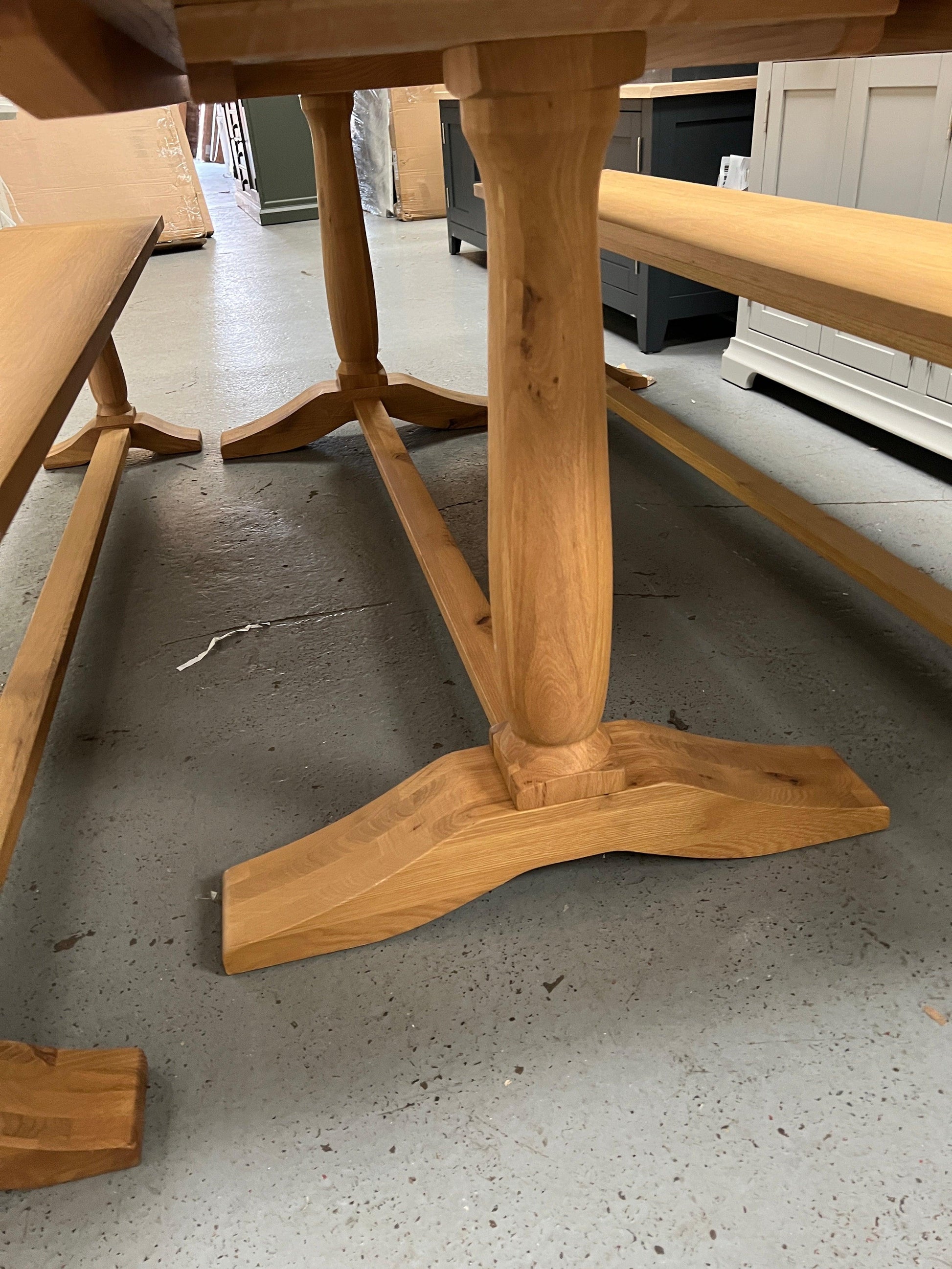 ELKSTONE MELLOW OAK
Elkstone Oak Dining Table and Bench Set Quality Furniture Clearance Ltd