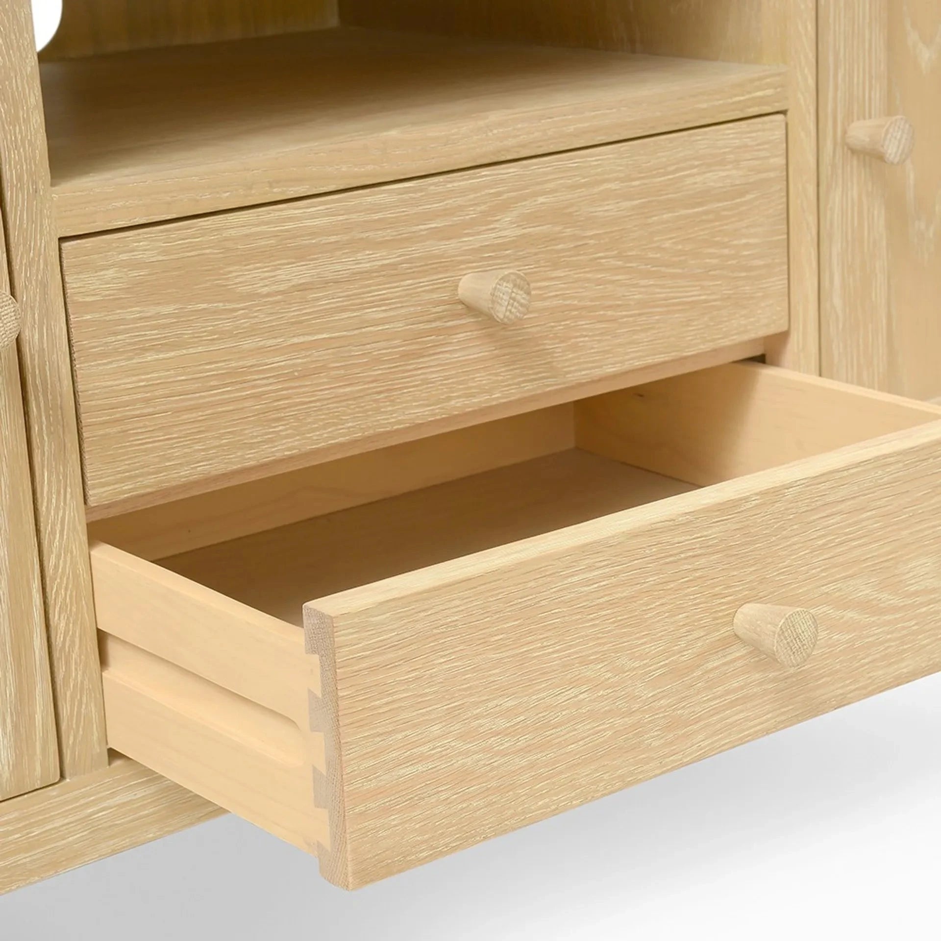 BERKELEY NORDIC OAK
Large TV Unit 60" Quality Furniture Clearance Ltd