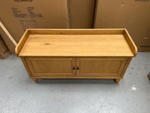 Load image into Gallery viewer, ELKSTONE MELLOW OAK
Hidden Shoe Storage Bench Quality Furniture Clearance Ltd
