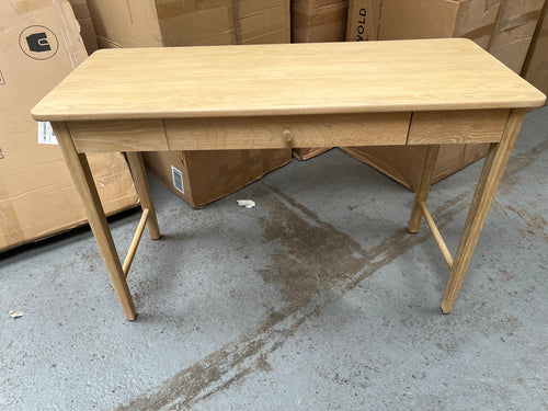 BERKELEY NORDIC OAK
Console Dressing Table Quality Furniture Clearance Ltd