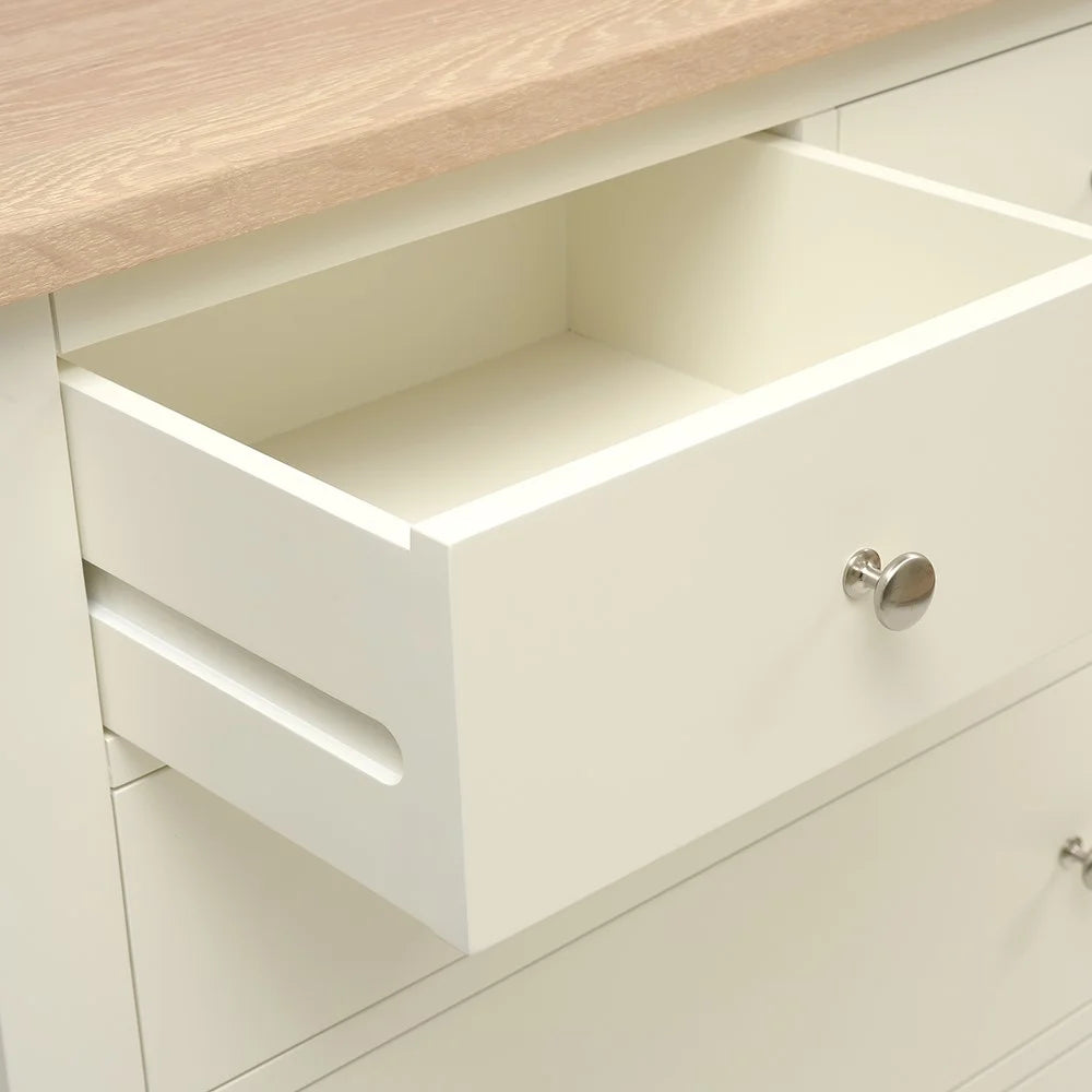 CHESTER CLASSIC CREAM
5 Drawer Chest Quality Furniture Clearance Ltd