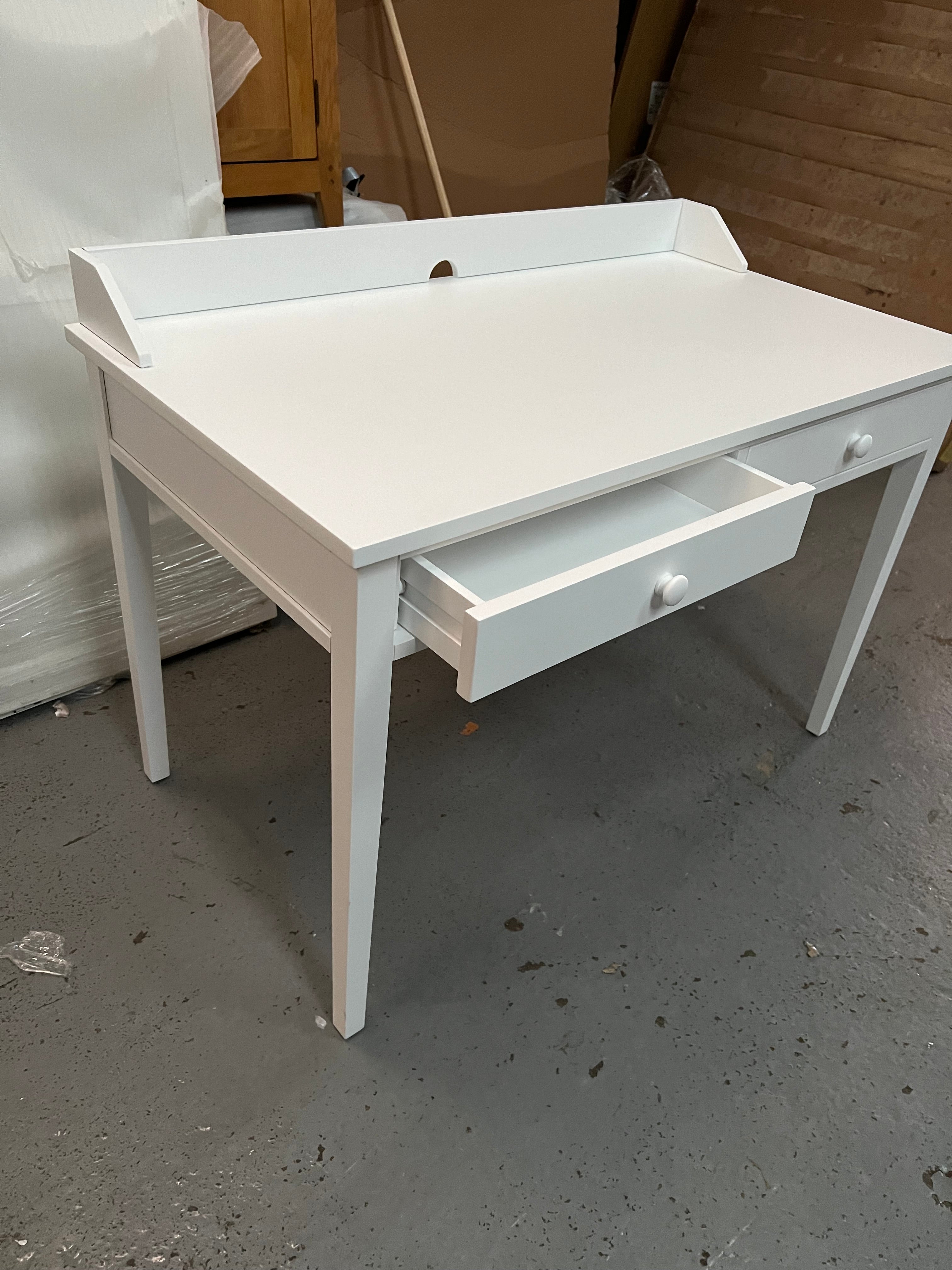 PENSHAM PURE WHITE
Large Study Desk Quality Furniture Clearance Ltd