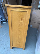 Load image into Gallery viewer, Oakland Rustic Oak 10 Drawer Chest Quality Furniture Clearance Ltd
