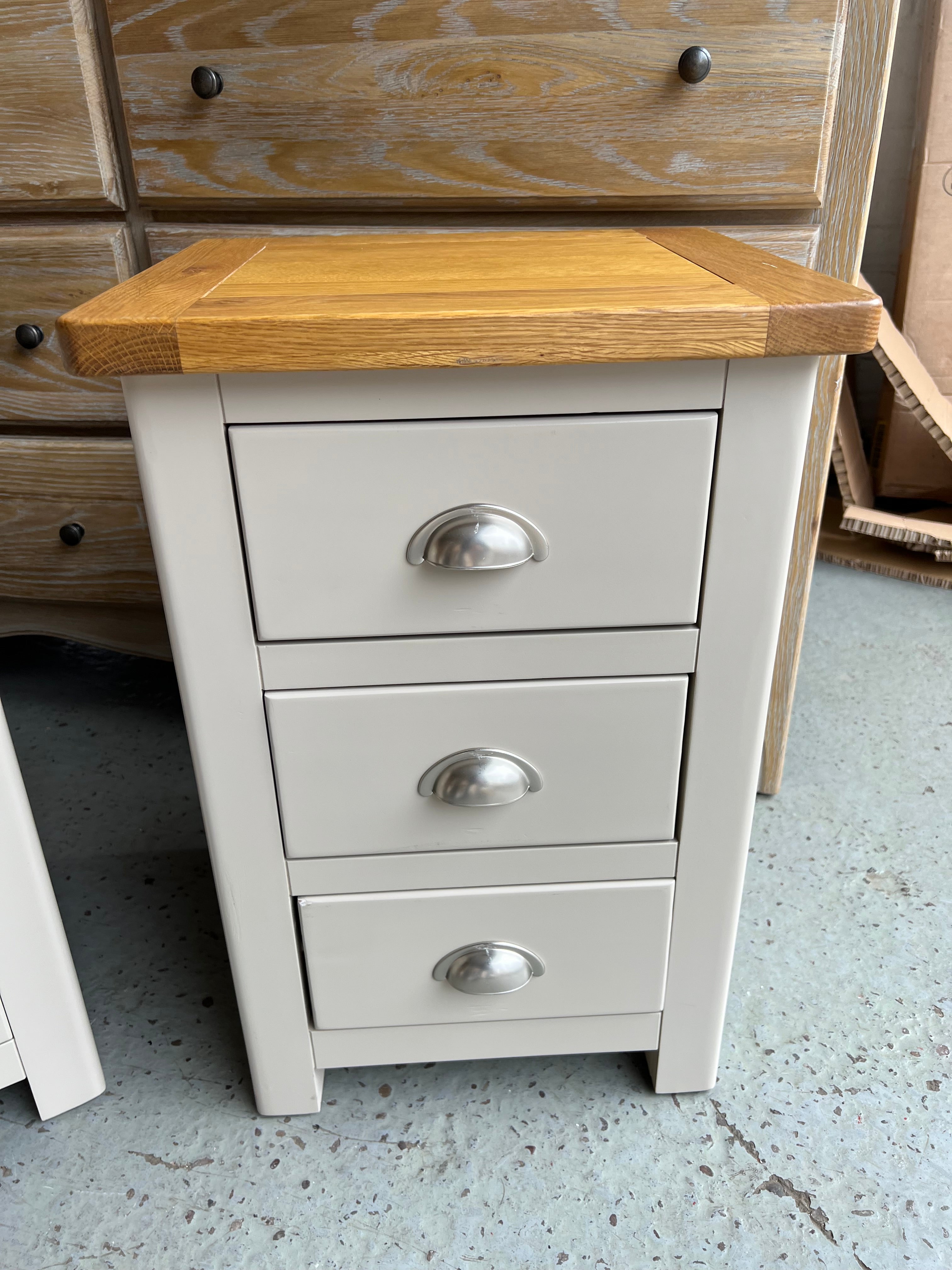 Lundy Stone 3 Drawer Bedside Chest Set Of 2 Quality Furniture Clearance Ltd