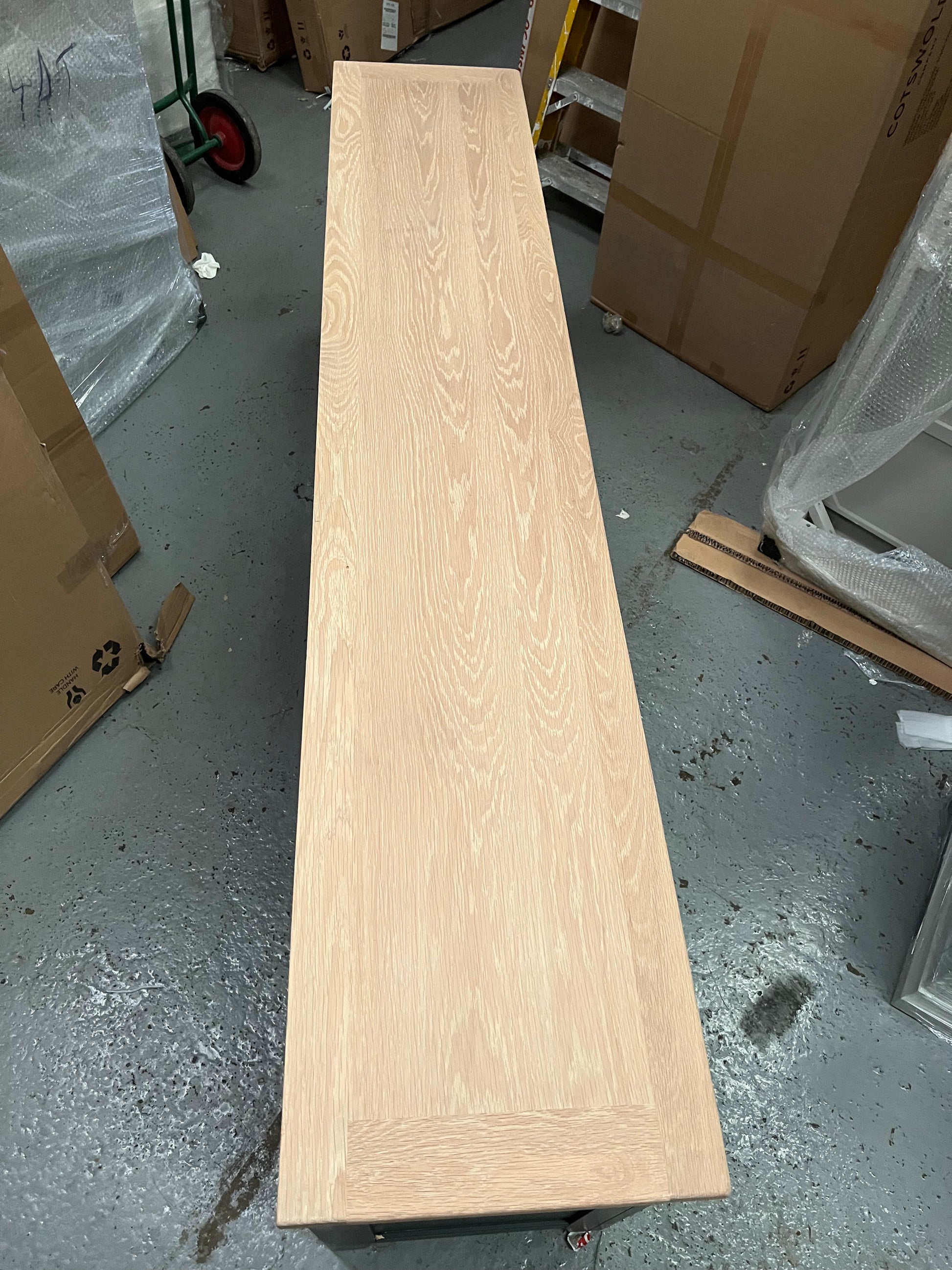 CHESTER CHARCOAL
XXL TV Stand up to 90" Quality Furniture Clearance Ltd