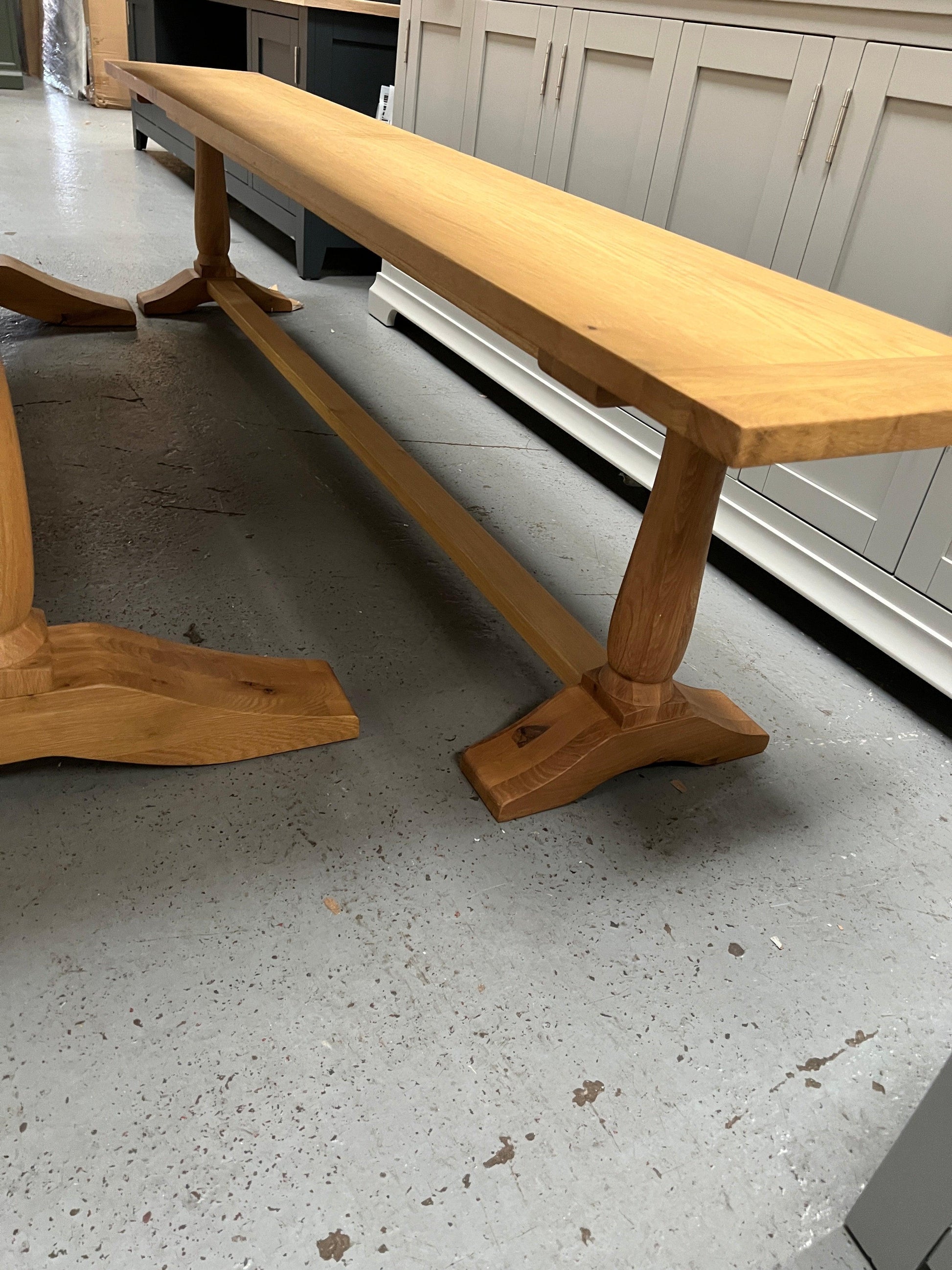 ELKSTONE MELLOW OAK
Elkstone Oak Dining Table and Bench Set Quality Furniture Clearance Ltd