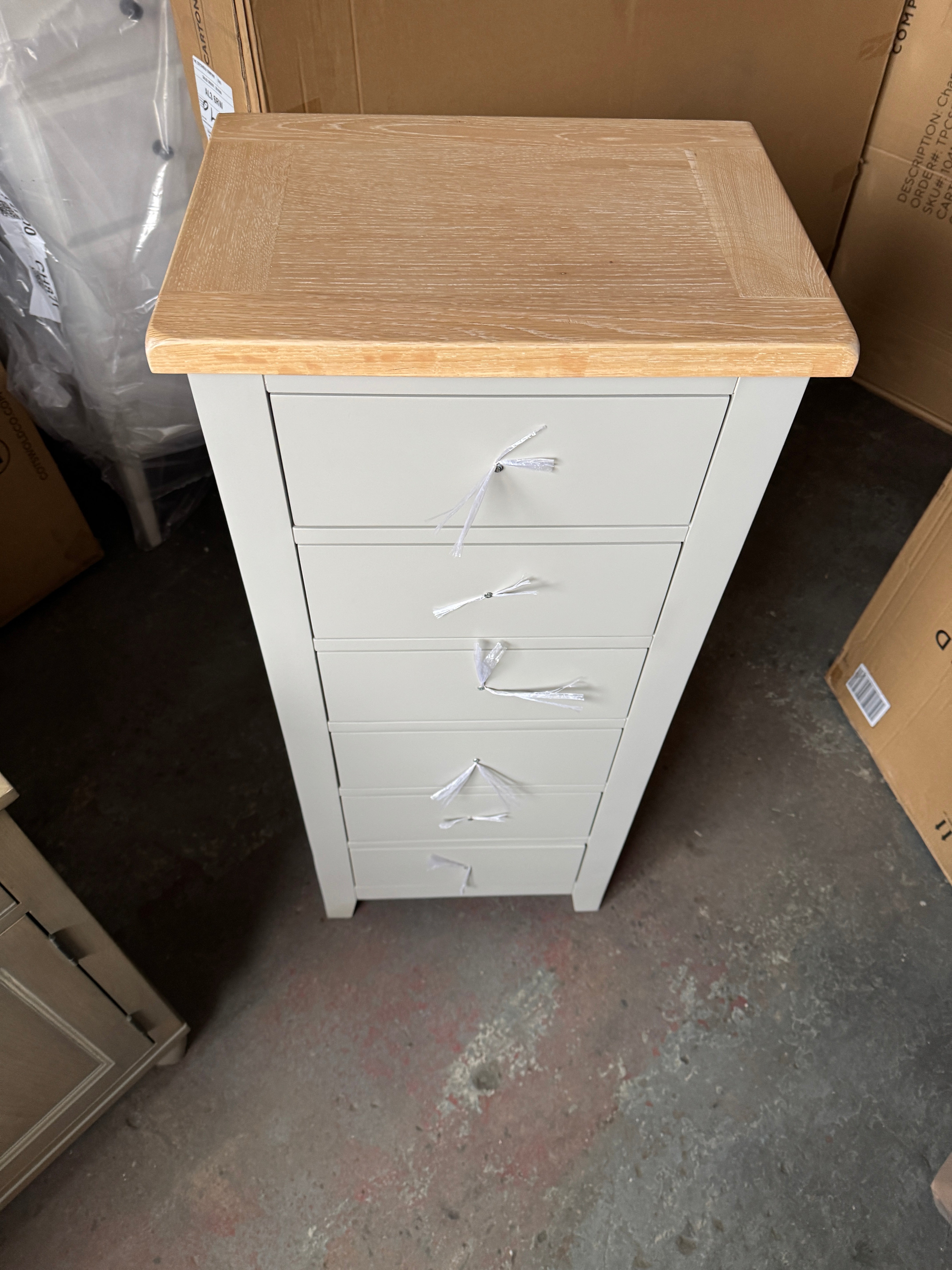 CHESTER DOVE GREY
Tallboy Quality Furniture Clearance Ltd