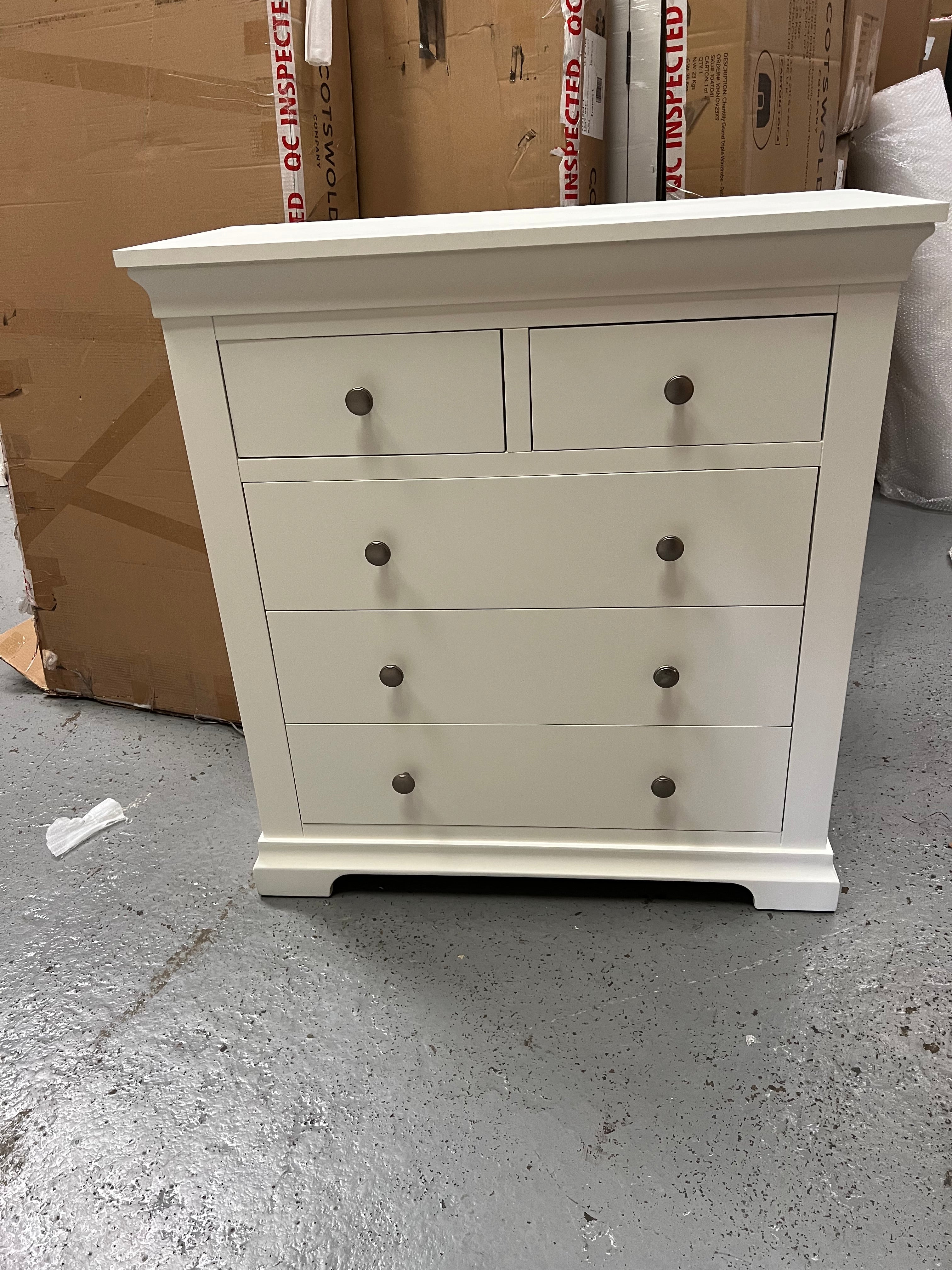 Chantilly warm White 2 Over 3 Drawer Chest. furniture delivered