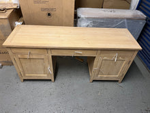 Load image into Gallery viewer, INGLESHAM WHITEWASH OAK
Double Pedestal Desk Quality Furniture Clearance Ltd
