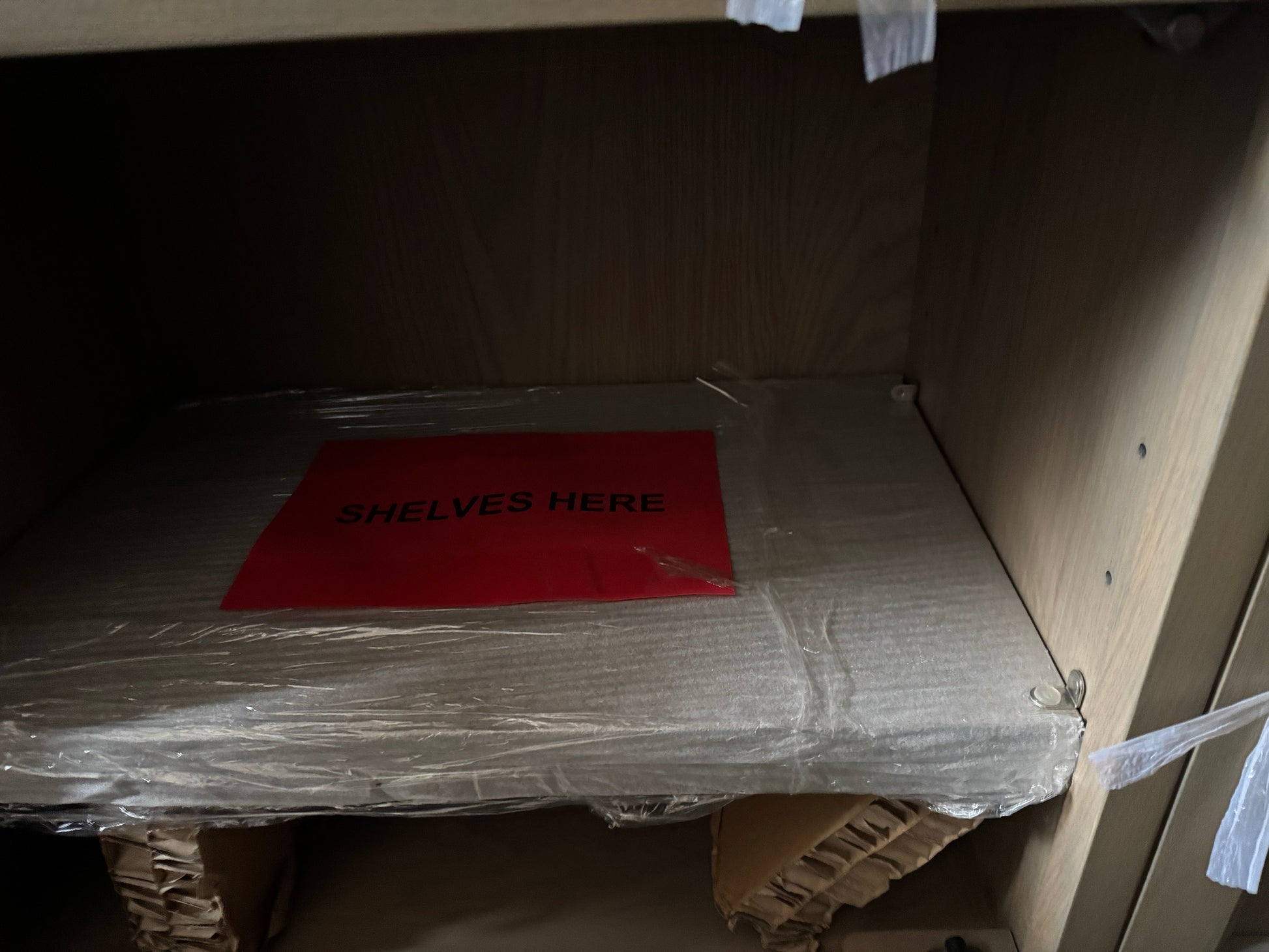 ELKSTONE SMOKED OAK
Large Sideboard Quality Furniture Clearance Ltd