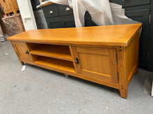 Load image into Gallery viewer, Oakland Rustic Oak Extra Large TV Stand Quality Furniture Clearance Ltd
