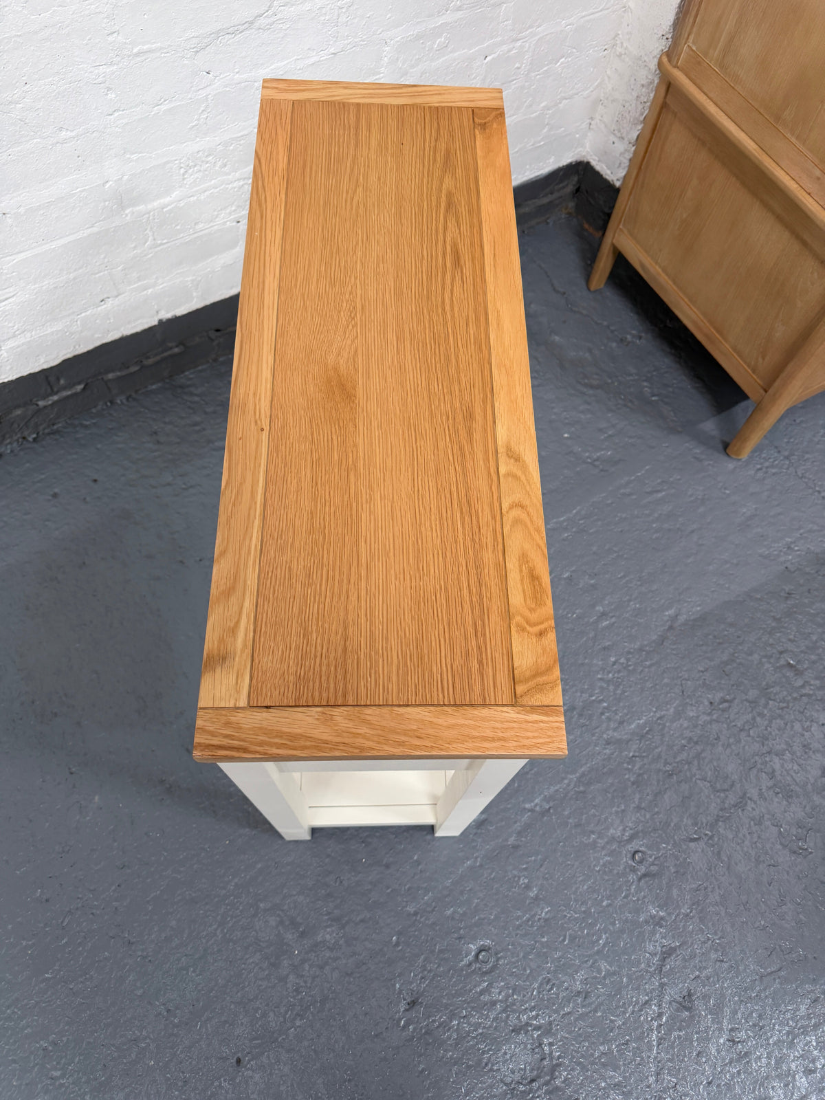 SIMPLY COTSWOLD CLASSIC CREAM
Console Table Quality Furniture Clearance Ltd