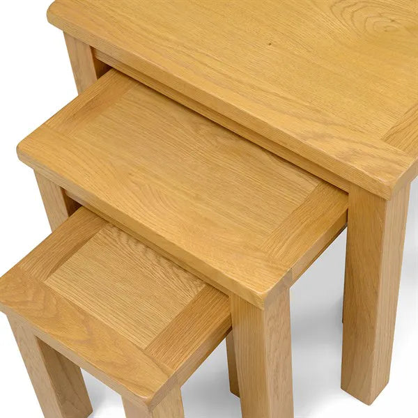 OAKLAND RUSTIC OAK
New Nest of 3 Tables Quality Furniture Clearance Ltd