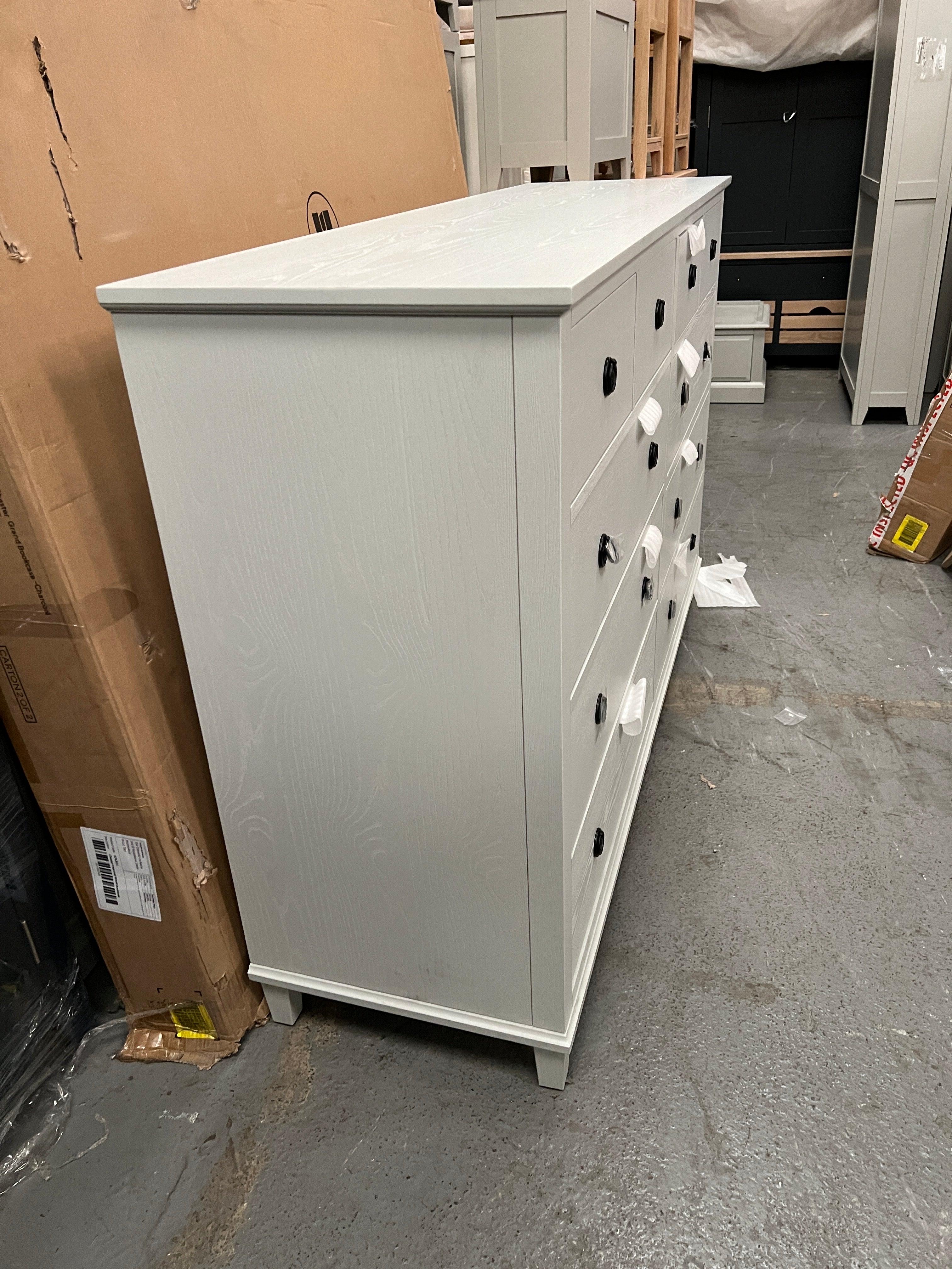 CHARLBURY MINERAL GREY
10 Drawer Chest Quality Furniture Clearance Ltd